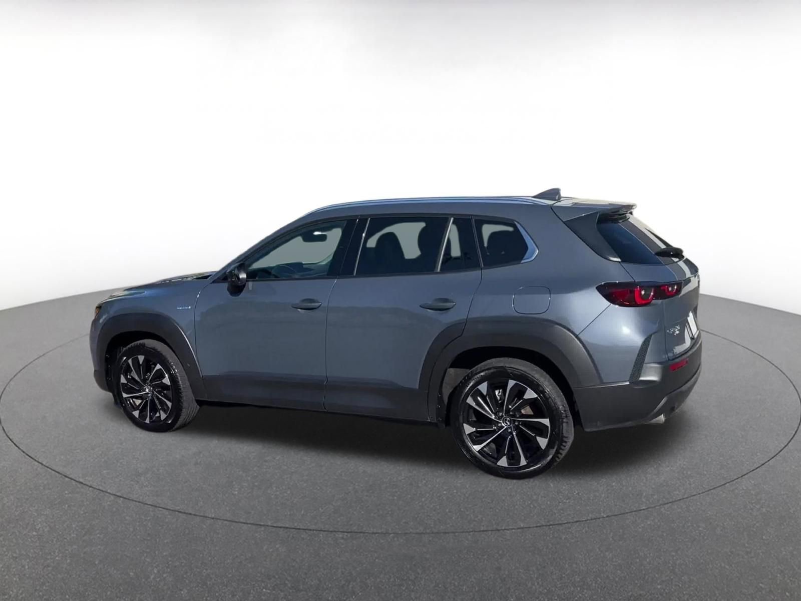 Thumbnail: 2025 Mazda CX-50 - 10
