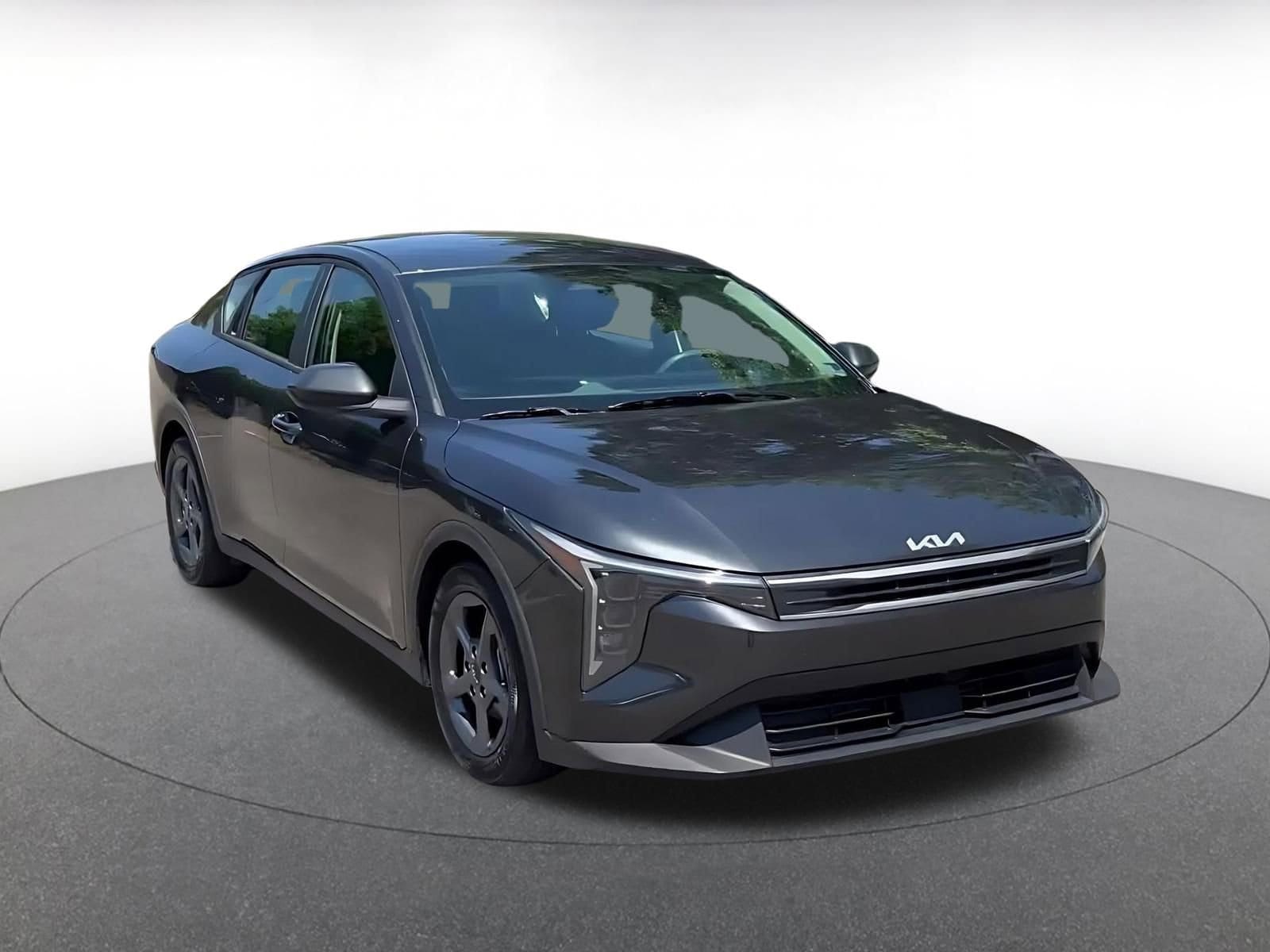 Thumbnail: 2025 Kia K4 - 3