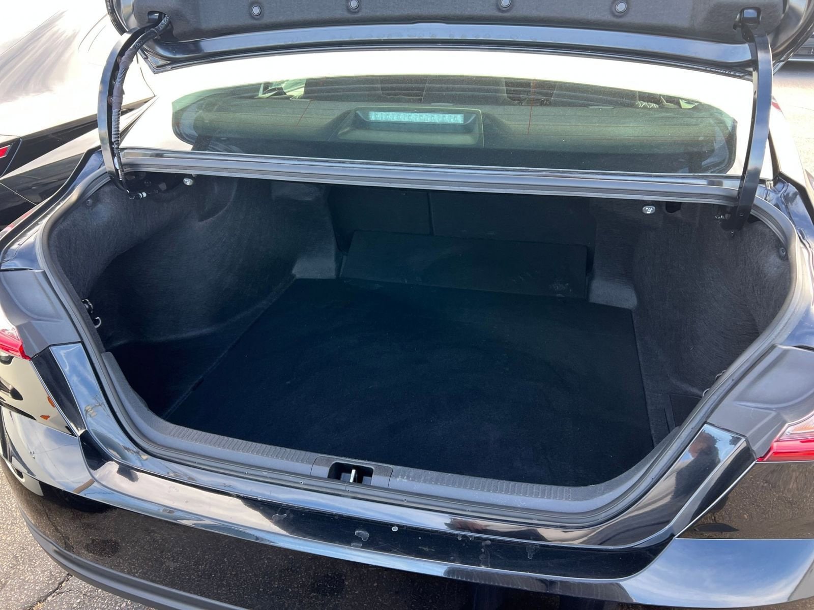 Thumbnail: 2025 Toyota Camry - 30