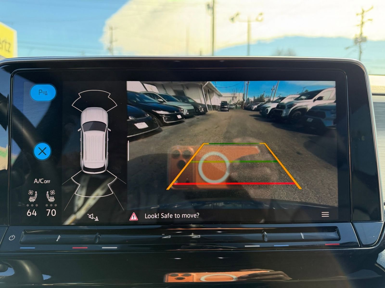 Thumbnail: 2025 Volkswagen Atlas - 17