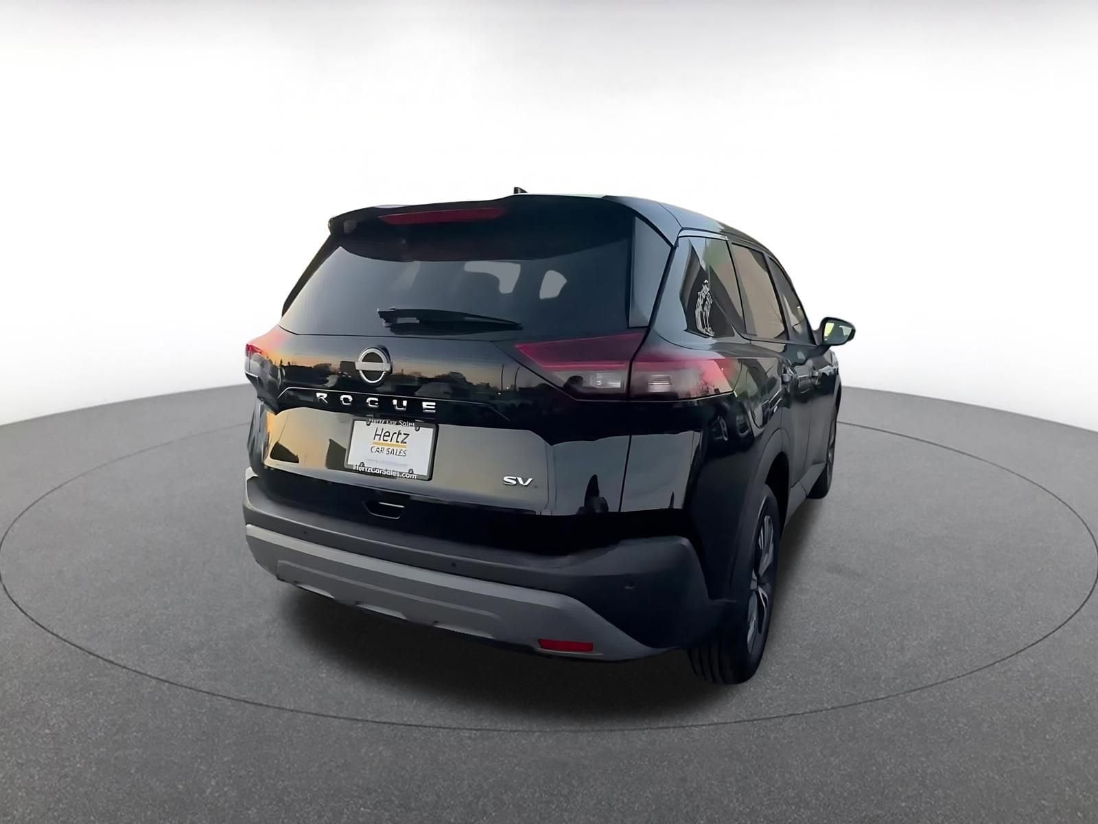 Thumbnail: 2023 Nissan Rogue - 14