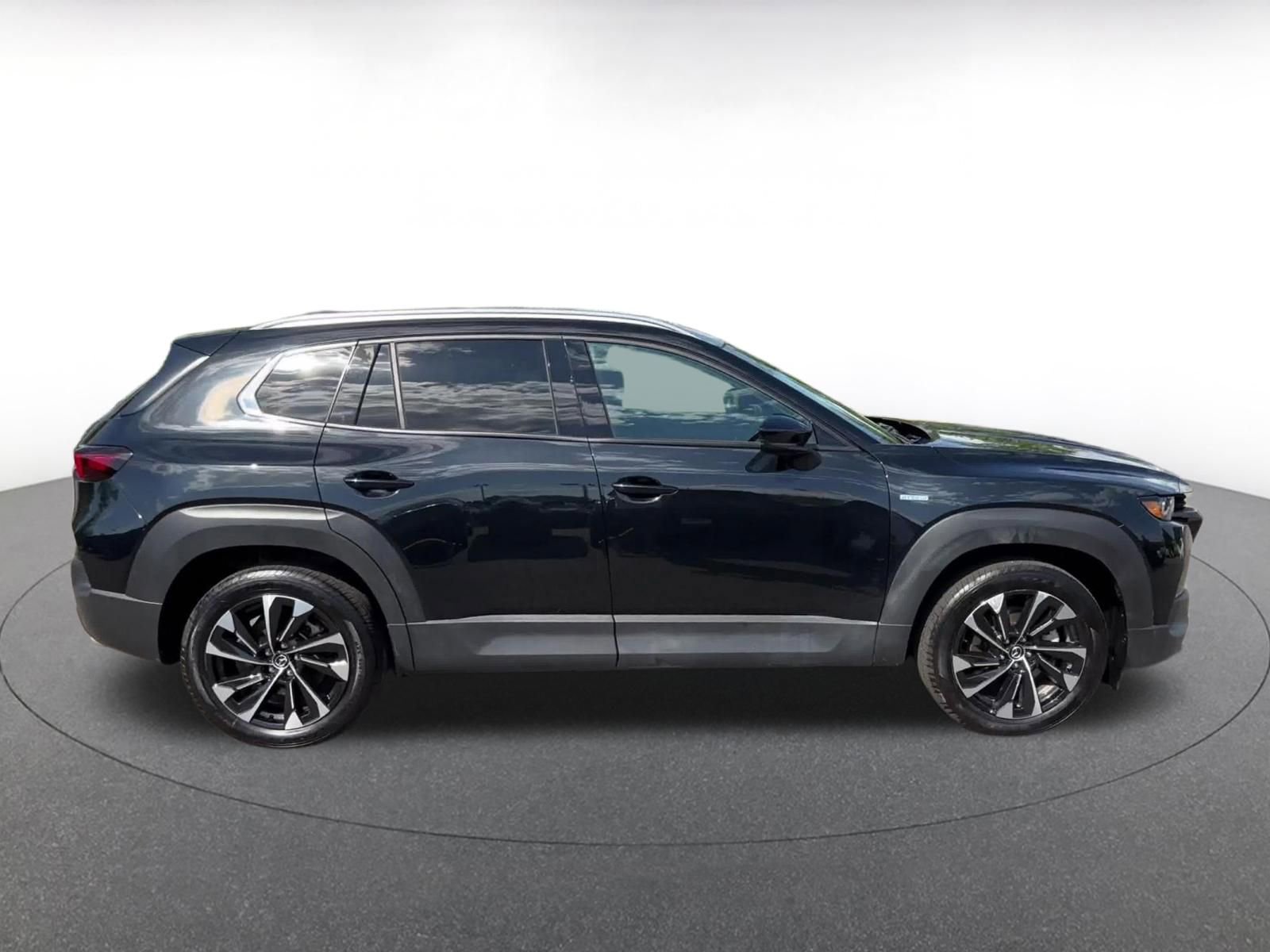 Thumbnail: 2025 Mazda CX-50 - 16