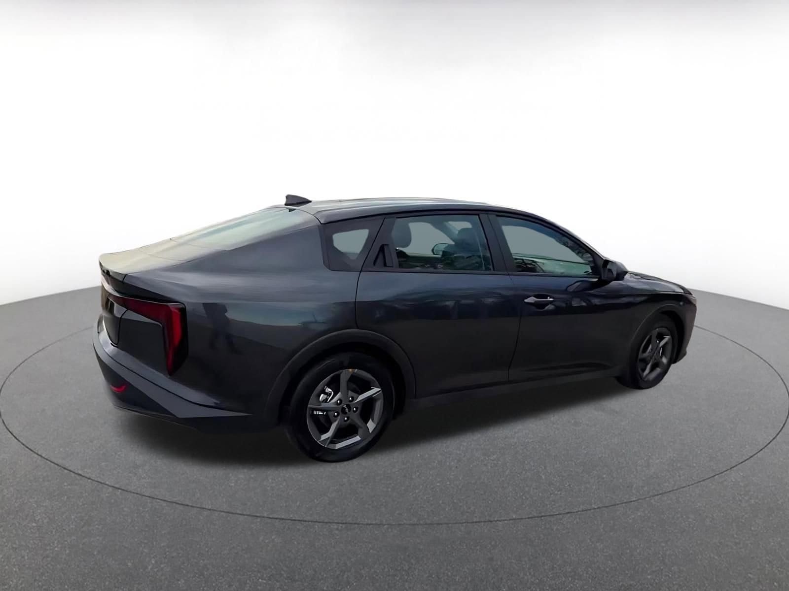 Thumbnail: 2025 Kia K4 - 15