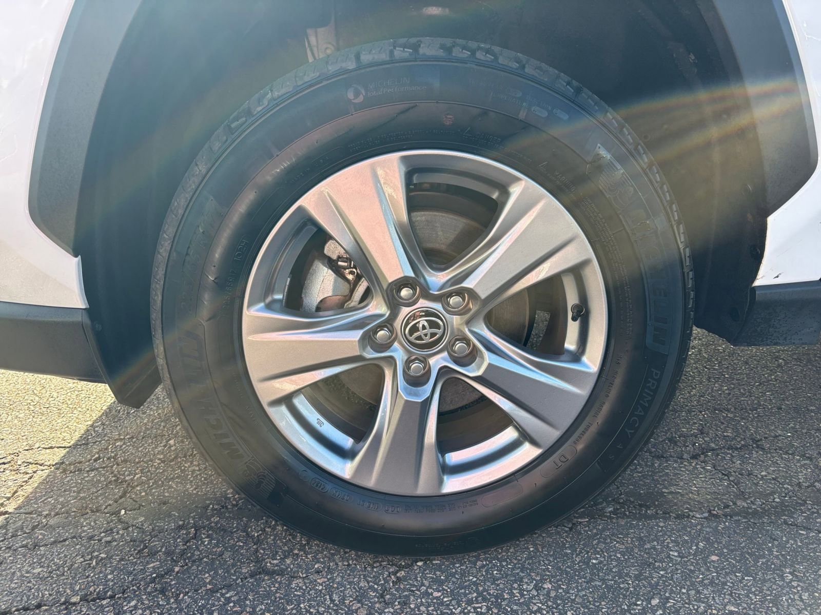 Thumbnail: 2025 Toyota RAV4 - 29