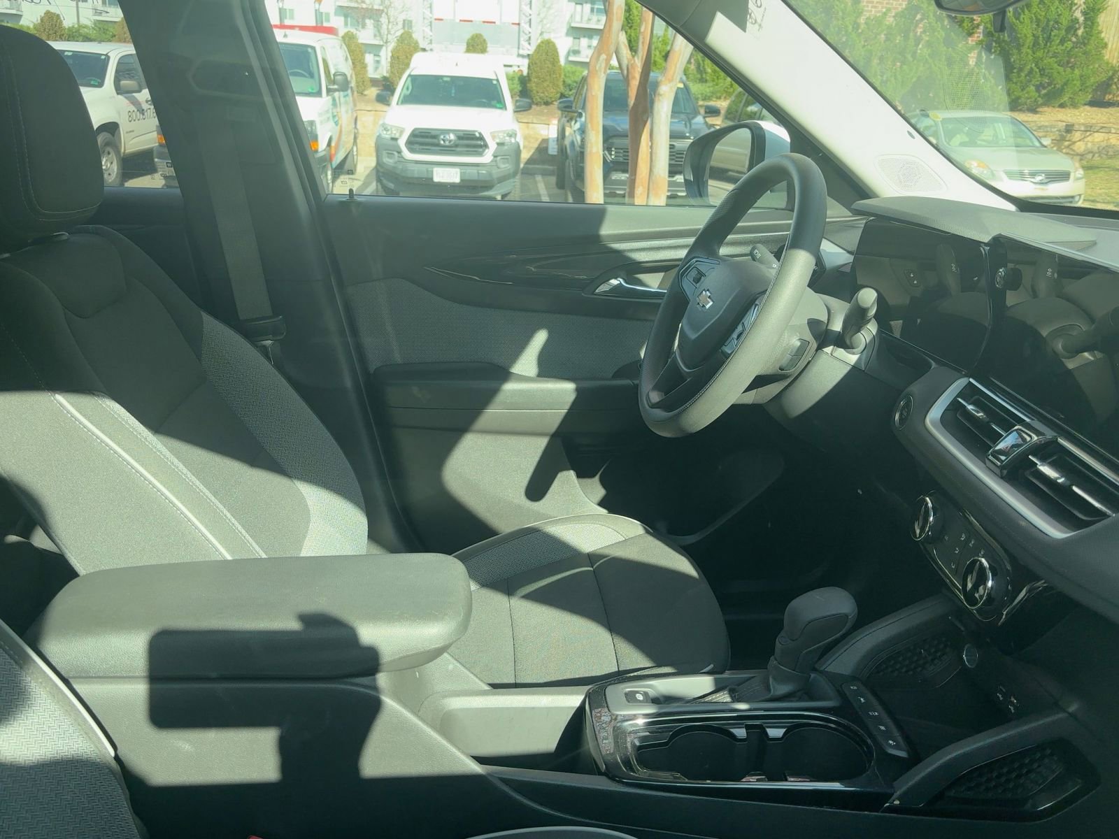 Thumbnail: 2025 Chevrolet TrailBlazer - 10