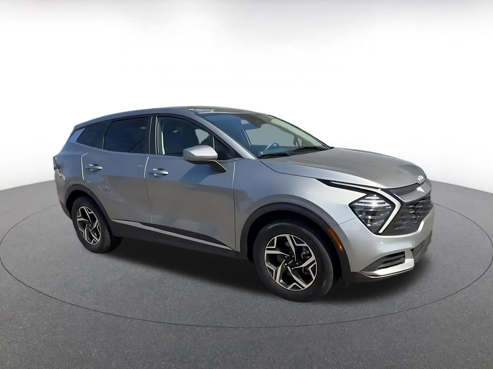 Thumbnail: 2025 Kia Sportage - 2