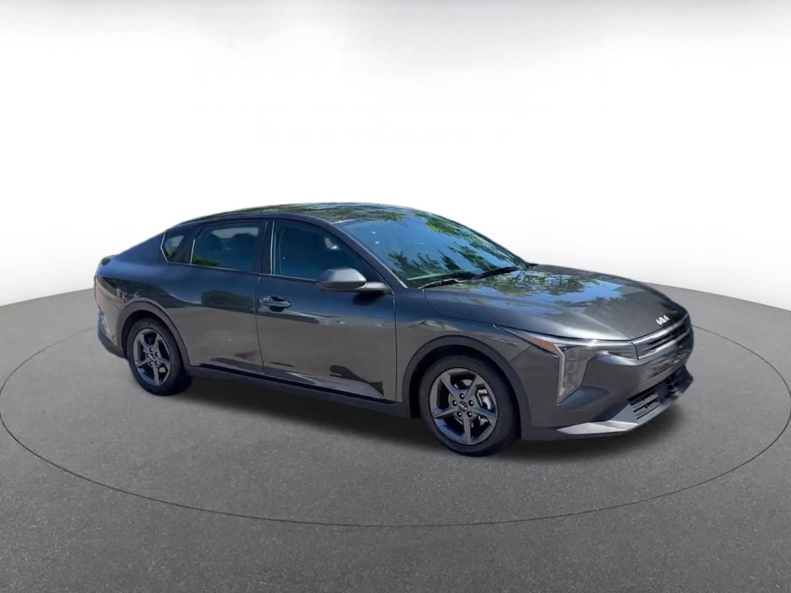 Thumbnail: 2025 Kia K4 - 2