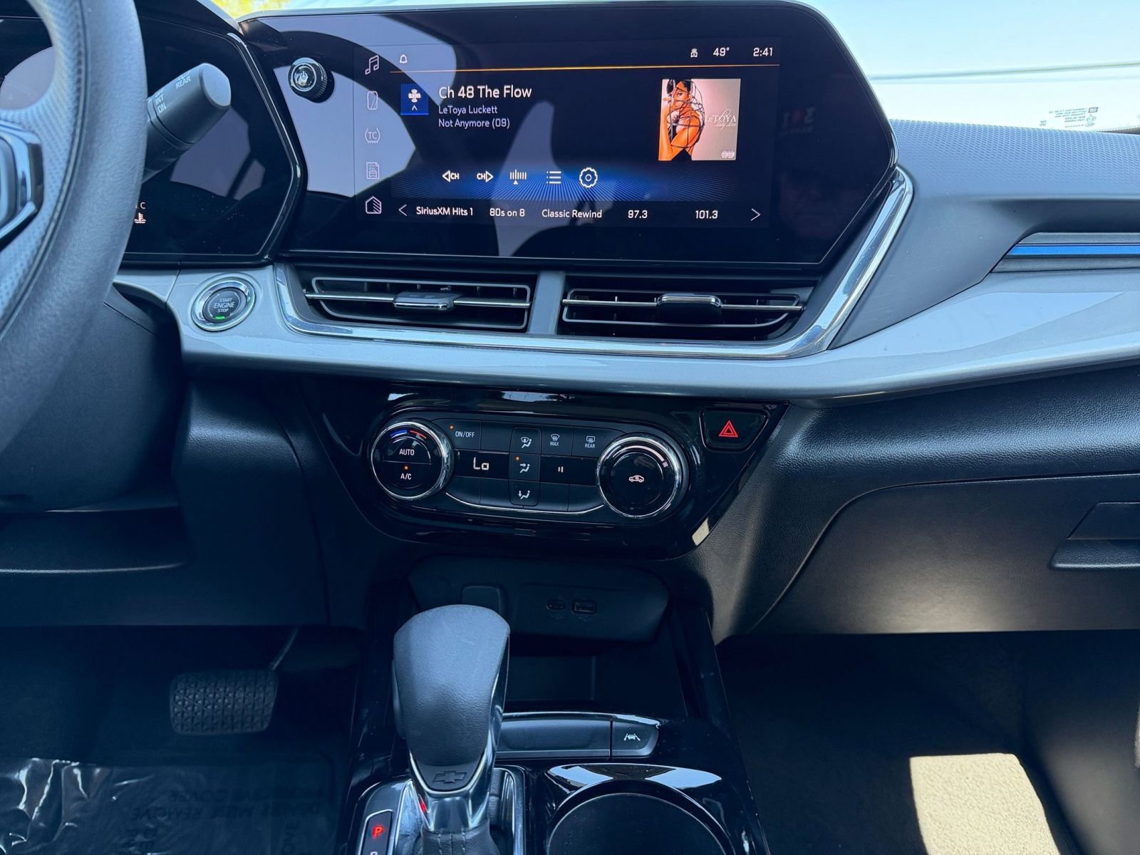 Thumbnail: 2025 Chevrolet Trax - 17