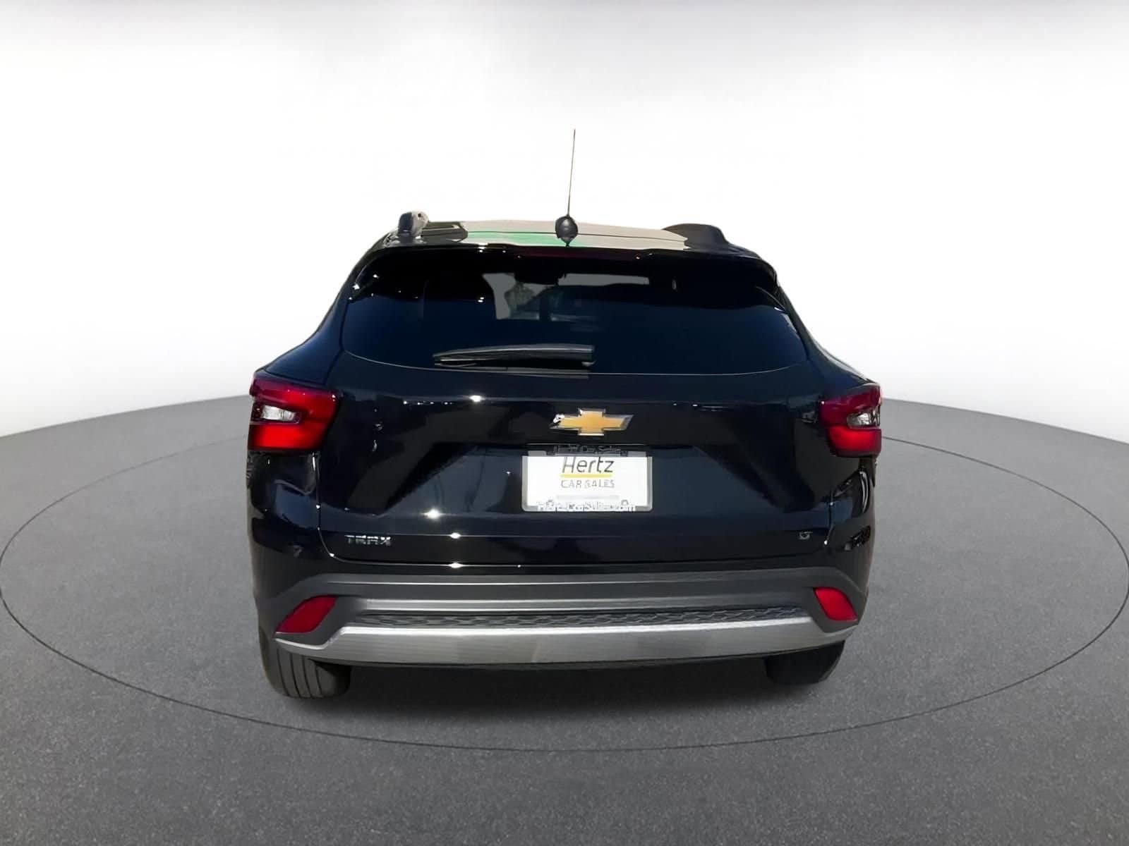 Thumbnail: 2025 Chevrolet Trax - 12