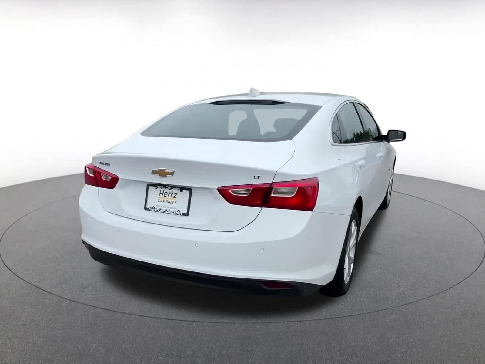 Thumbnail: 2024 Chevrolet Malibu - 14