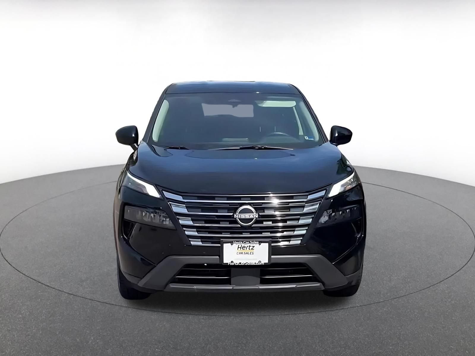 Thumbnail: 2025 Nissan Rogue - 4