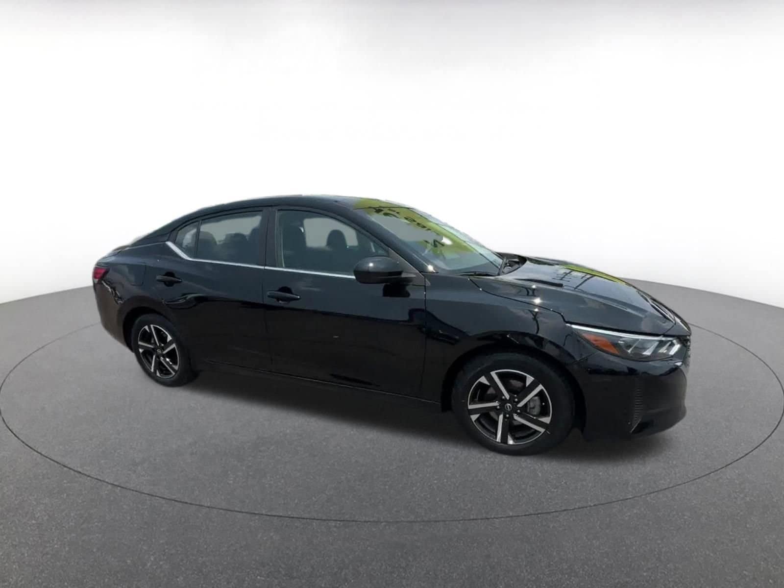 2024 Nissan Sentra SV 2