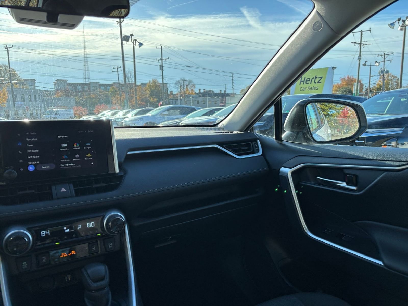 Thumbnail: 2025 Toyota RAV4 - 35