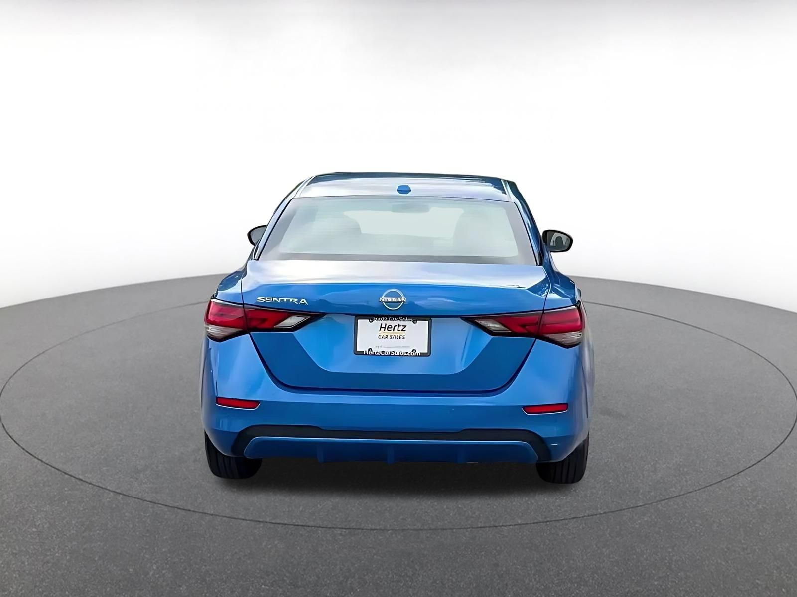 Thumbnail: 2025 Nissan Sentra - 10