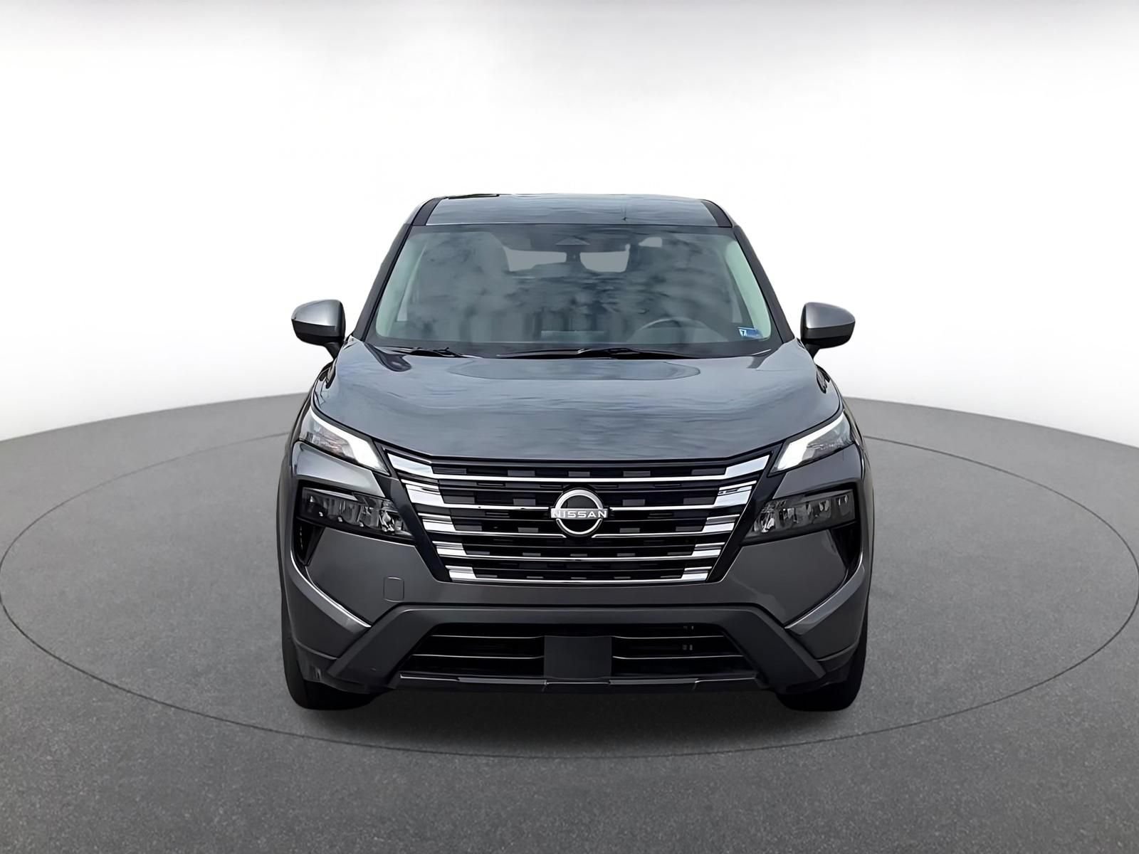 Thumbnail: 2026 Nissan Rogue - 4