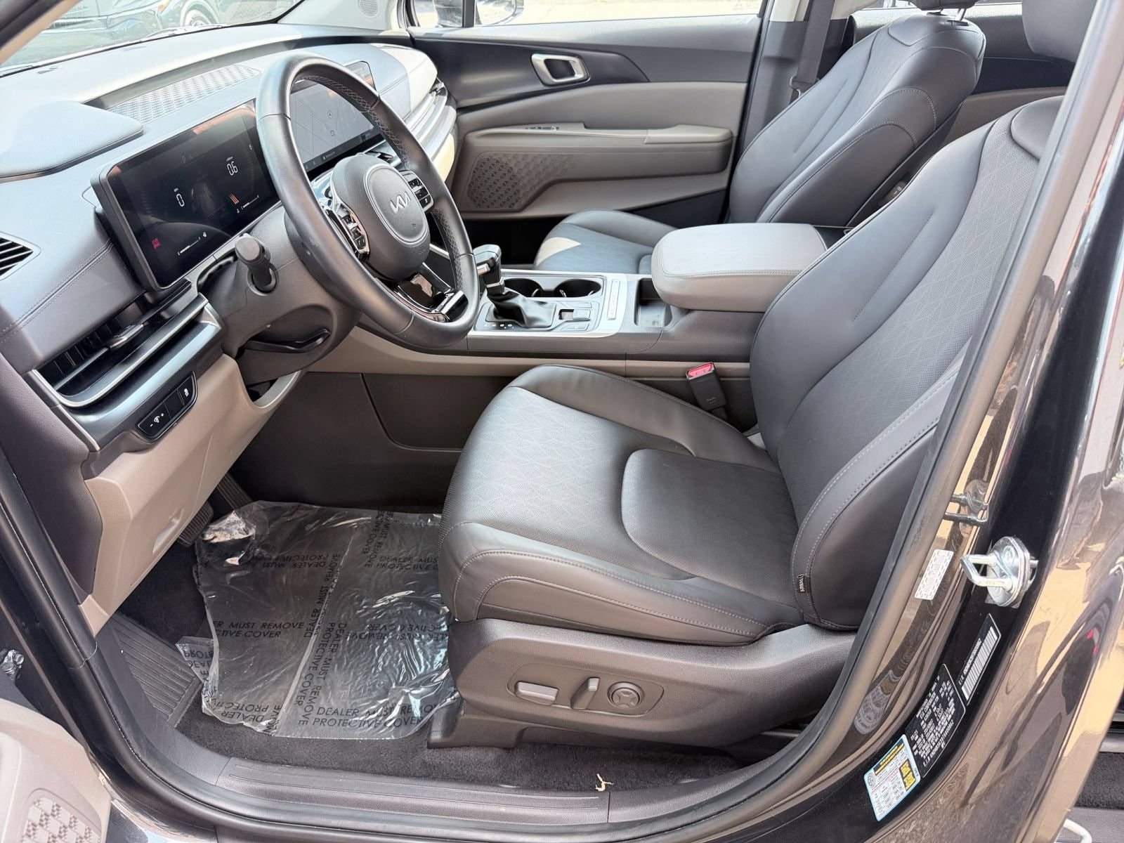 Thumbnail: 2026 Kia Carnival - 29