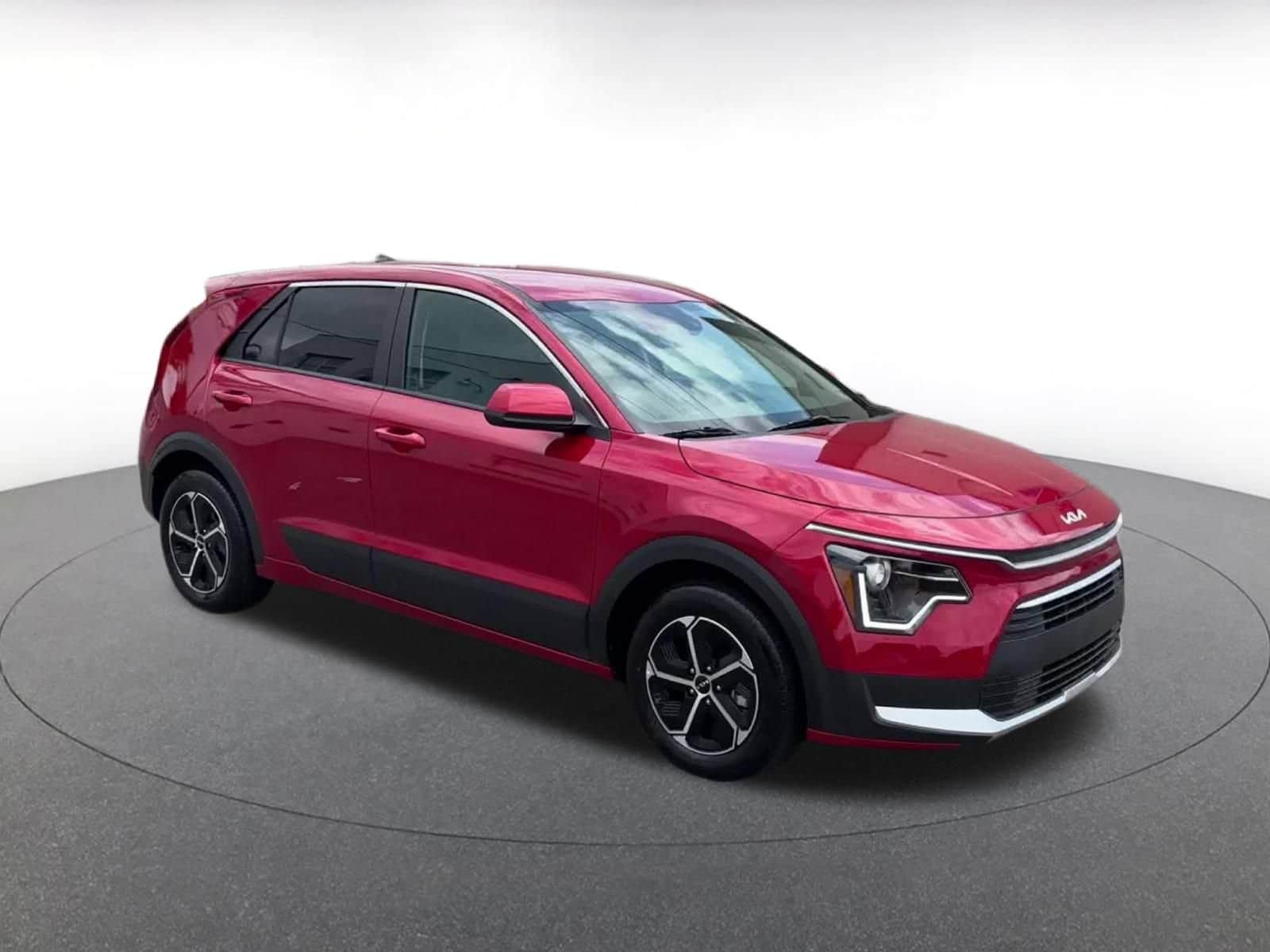 Thumbnail: 2026 Kia Niro - 2