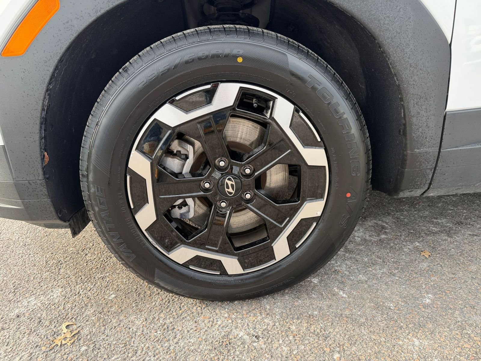 Thumbnail: 2025 Hyundai Santa Fe - 32