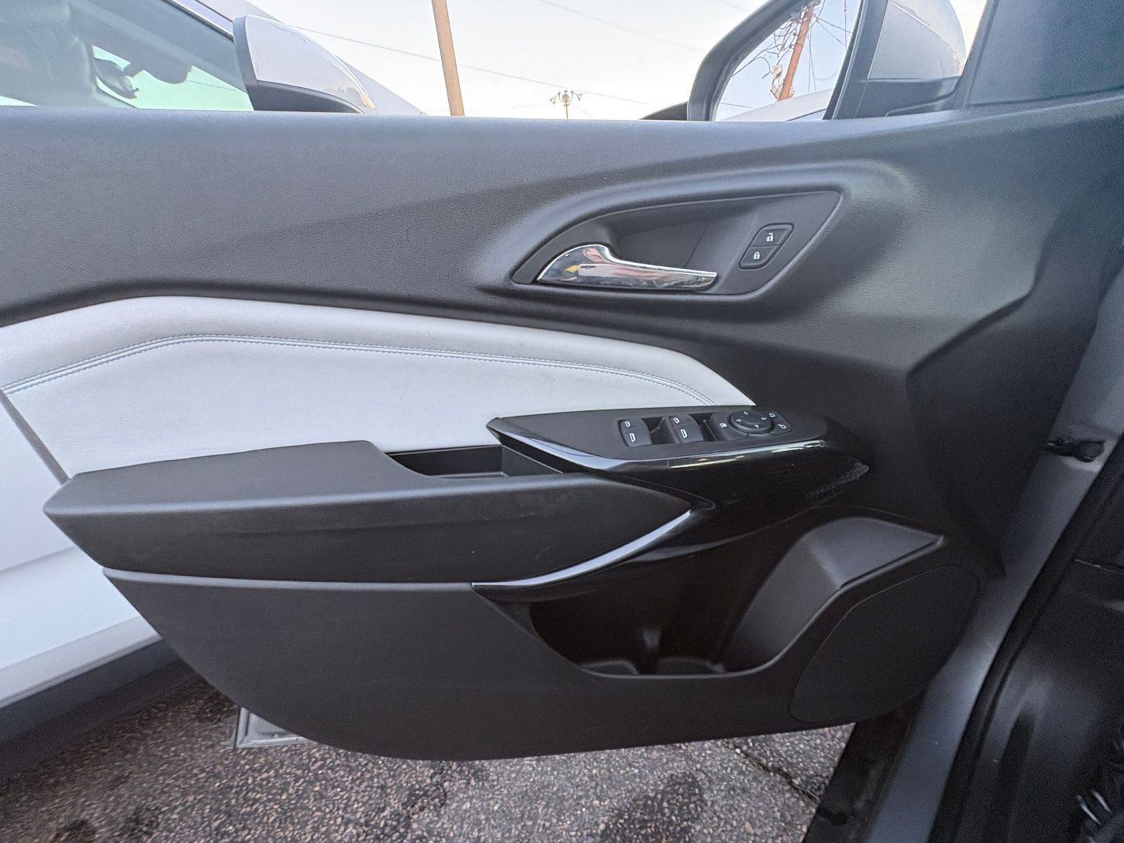 Thumbnail: 2025 Chevrolet Trax - 21