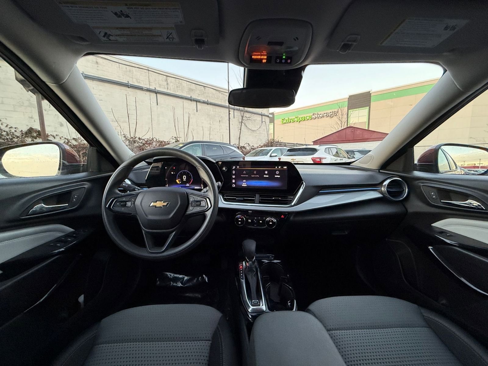 Thumbnail: 2025 Chevrolet Trax - 31