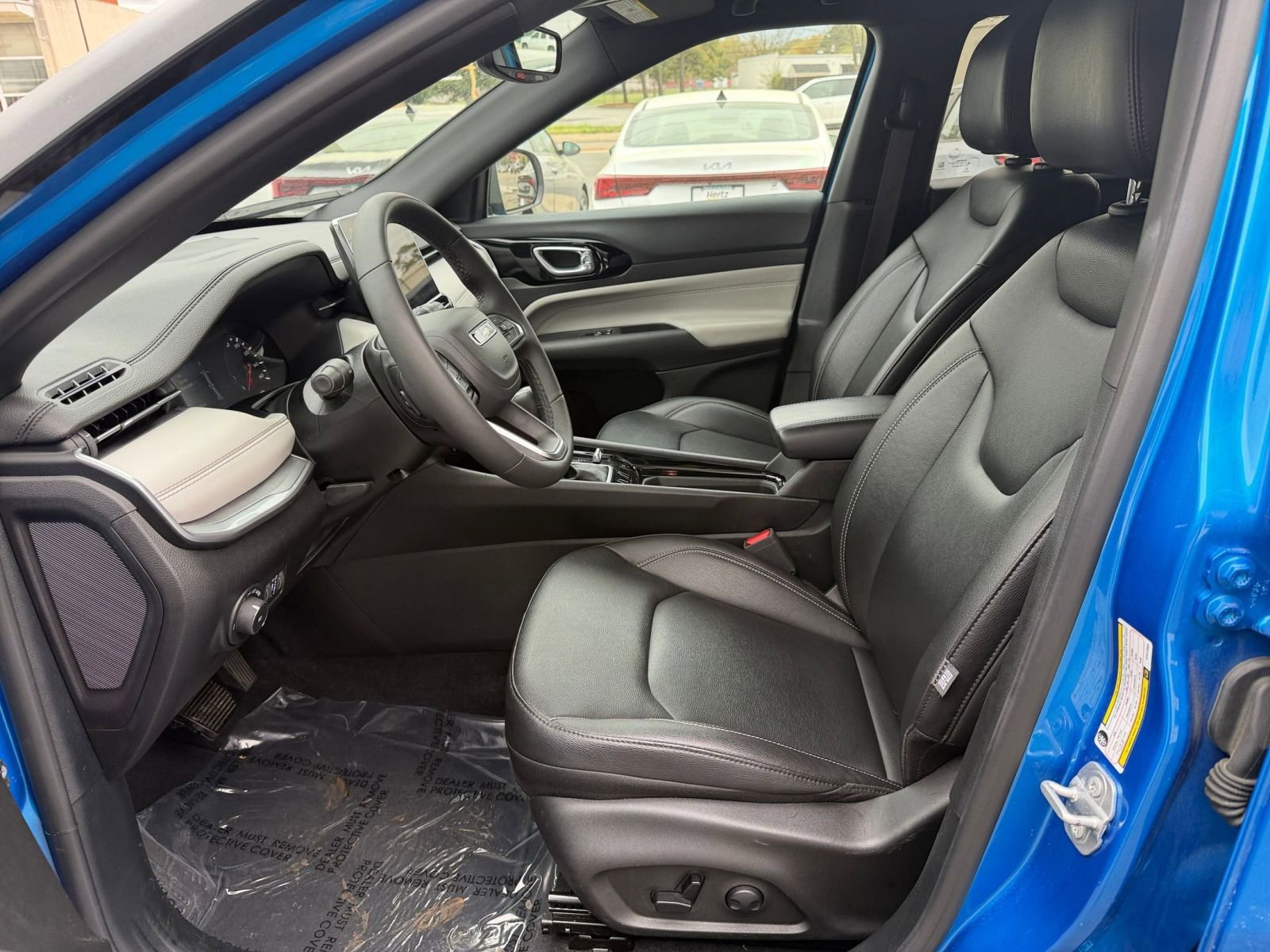 Thumbnail: 2025 Jeep Compass - 28