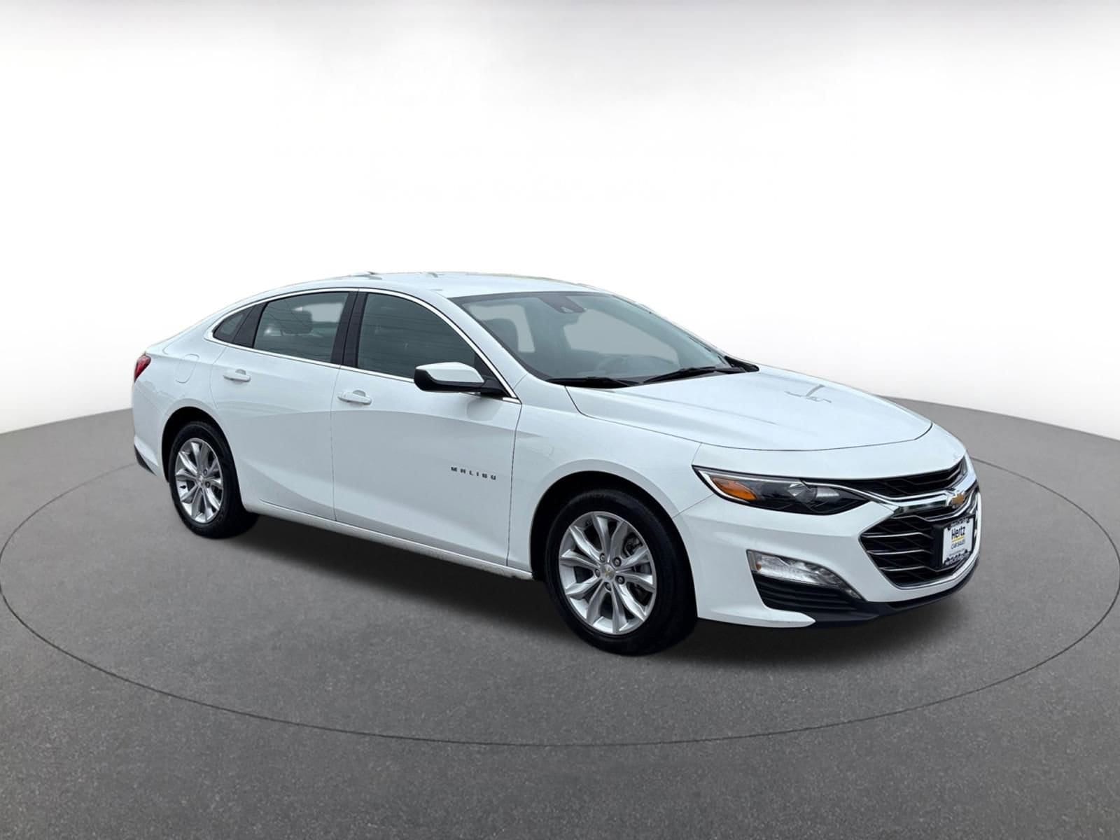 Thumbnail: 2024 Chevrolet Malibu - 1