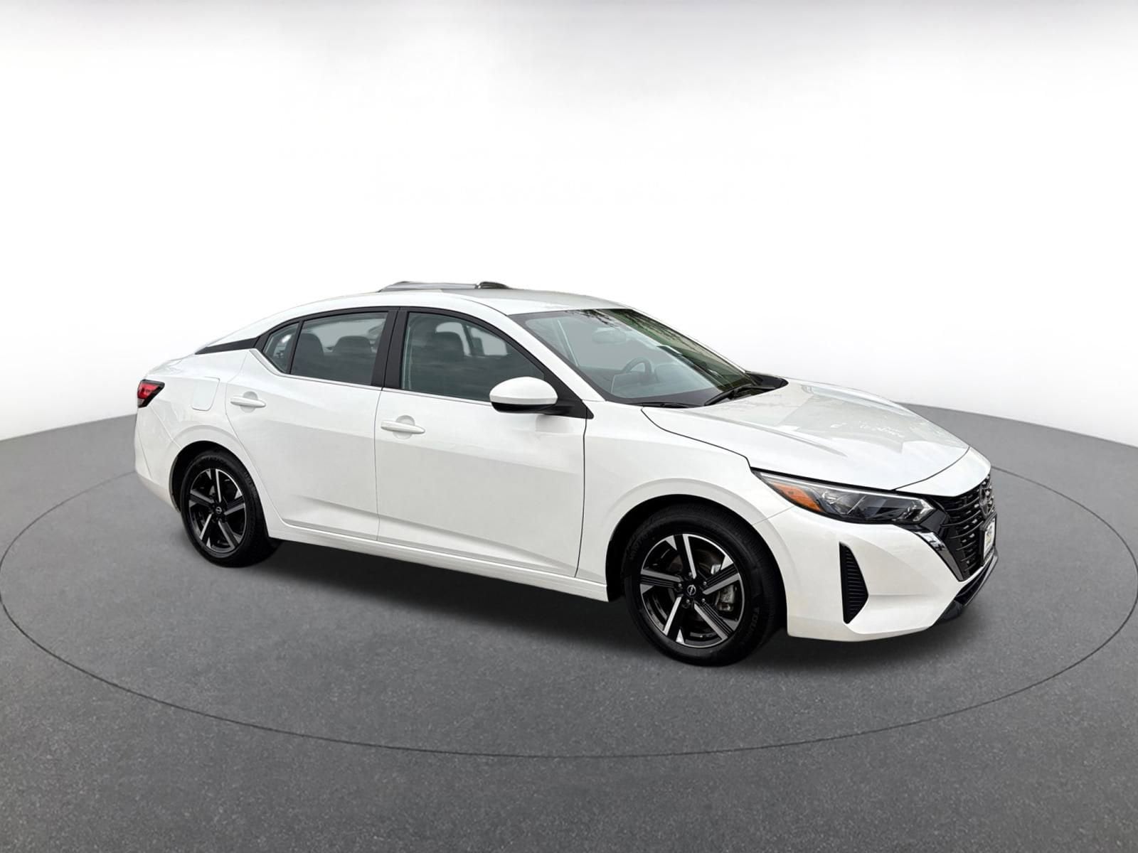 Thumbnail: 2024 Nissan Sentra - 1