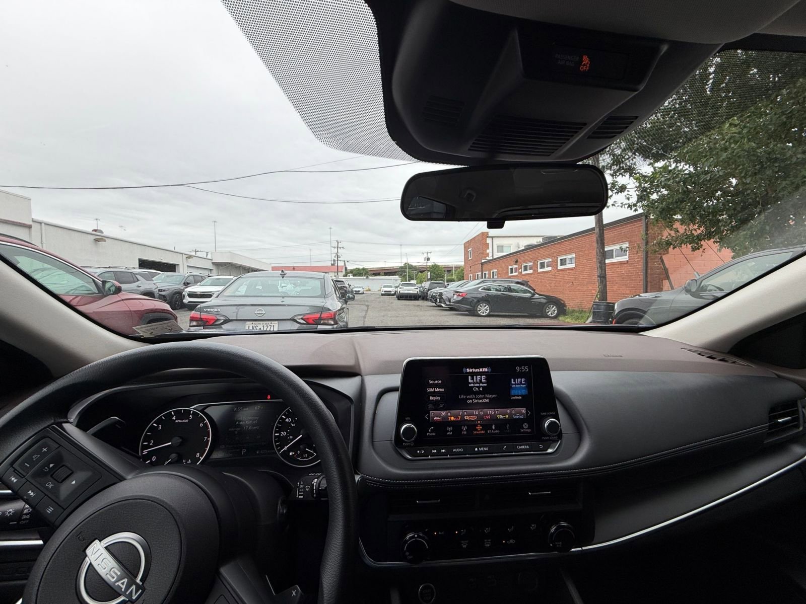 Thumbnail: 2023 Nissan Rogue - 32