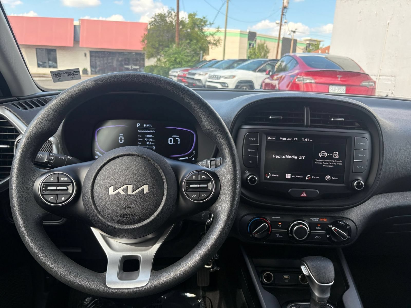 Thumbnail: 2025 Kia Soul - 32