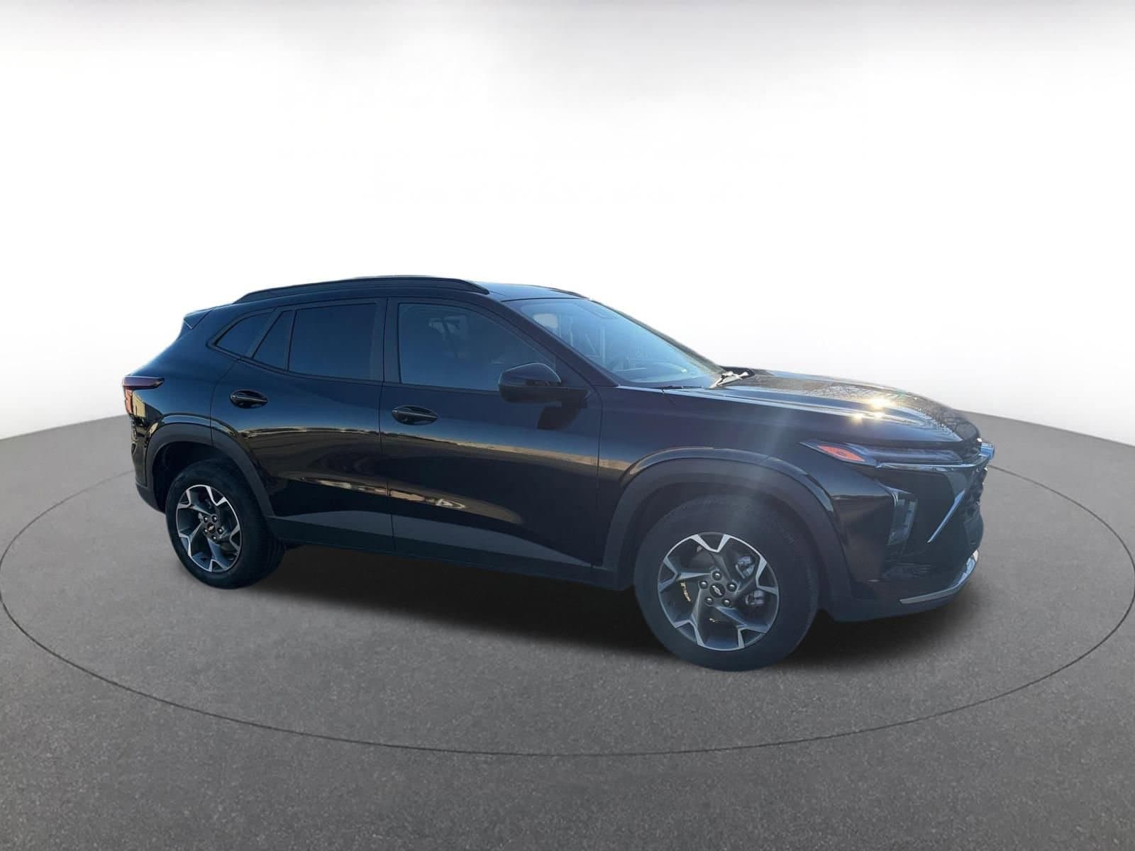 Thumbnail: 2025 Chevrolet Trax - 1