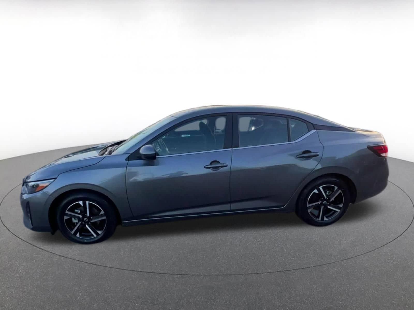 Thumbnail: 2024 Nissan Sentra - 9