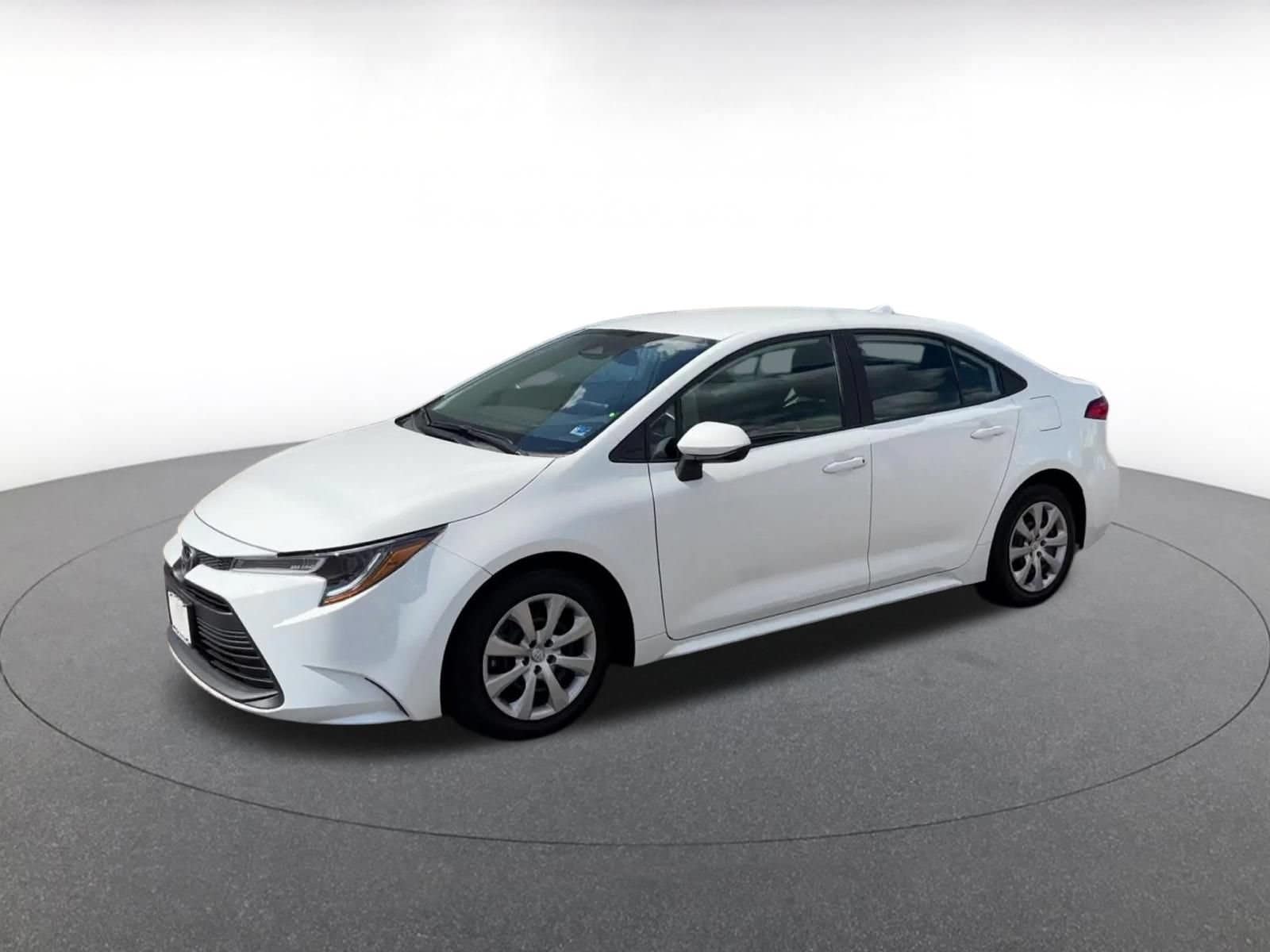 Thumbnail: 2025 Toyota Corolla - 8