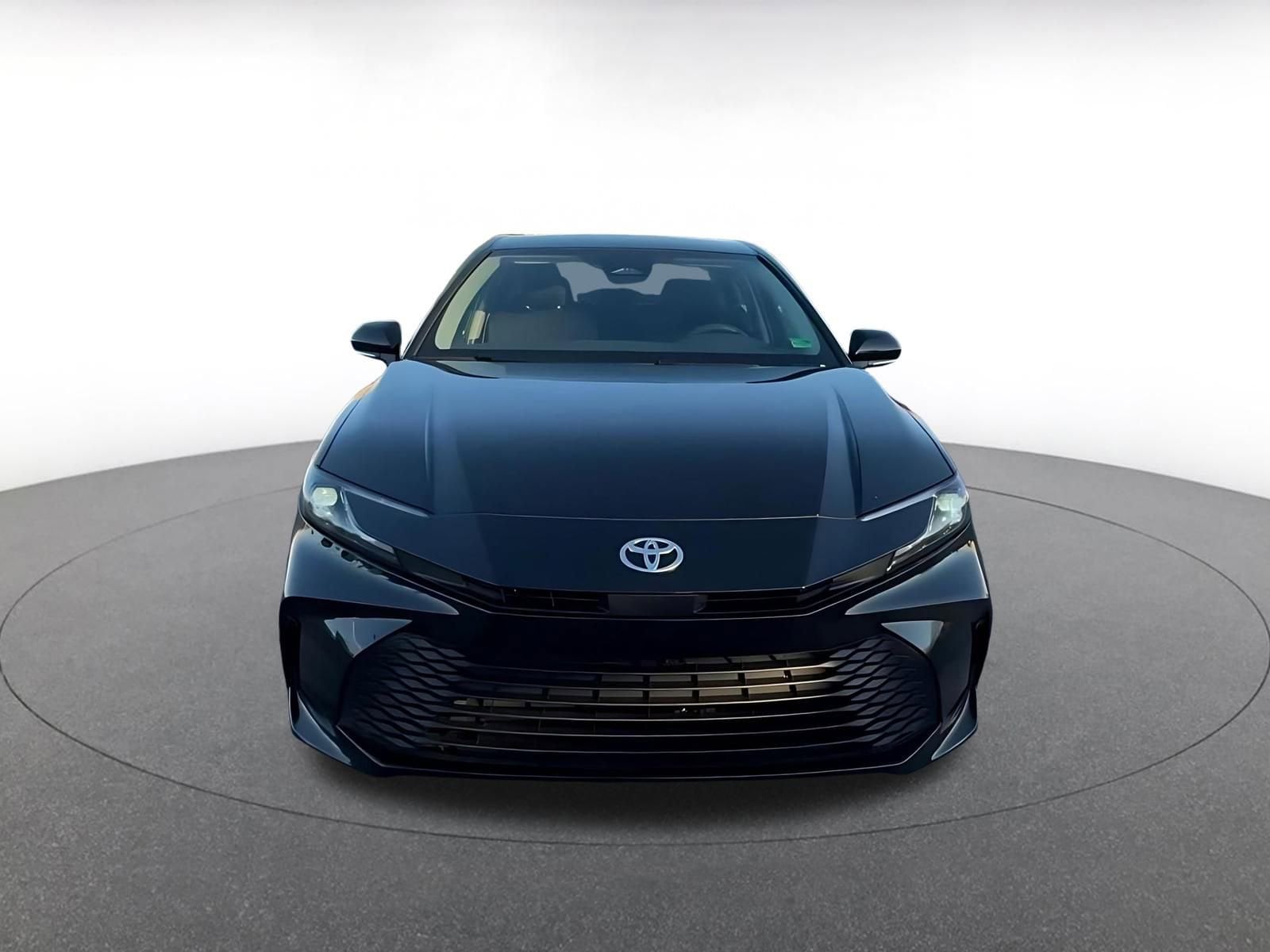 Thumbnail: 2025 Toyota Camry - 4