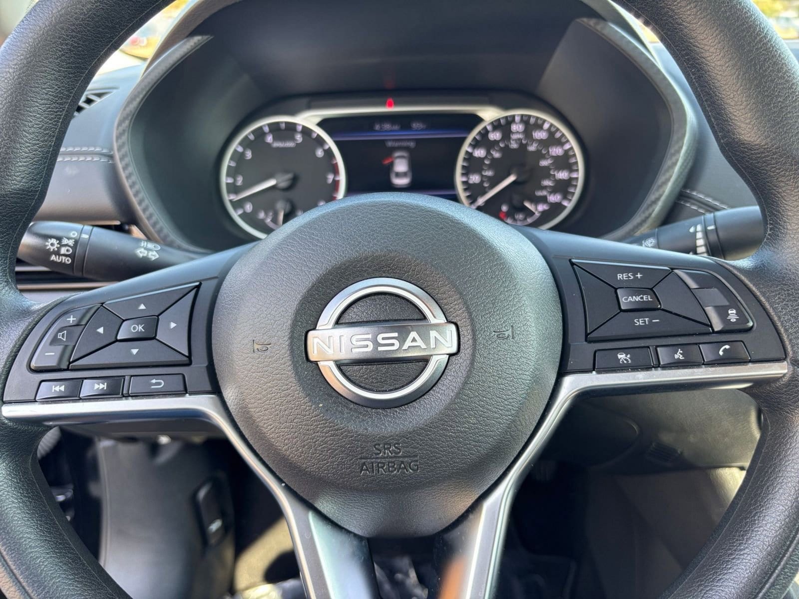 Thumbnail: 2024 Nissan Sentra - 25