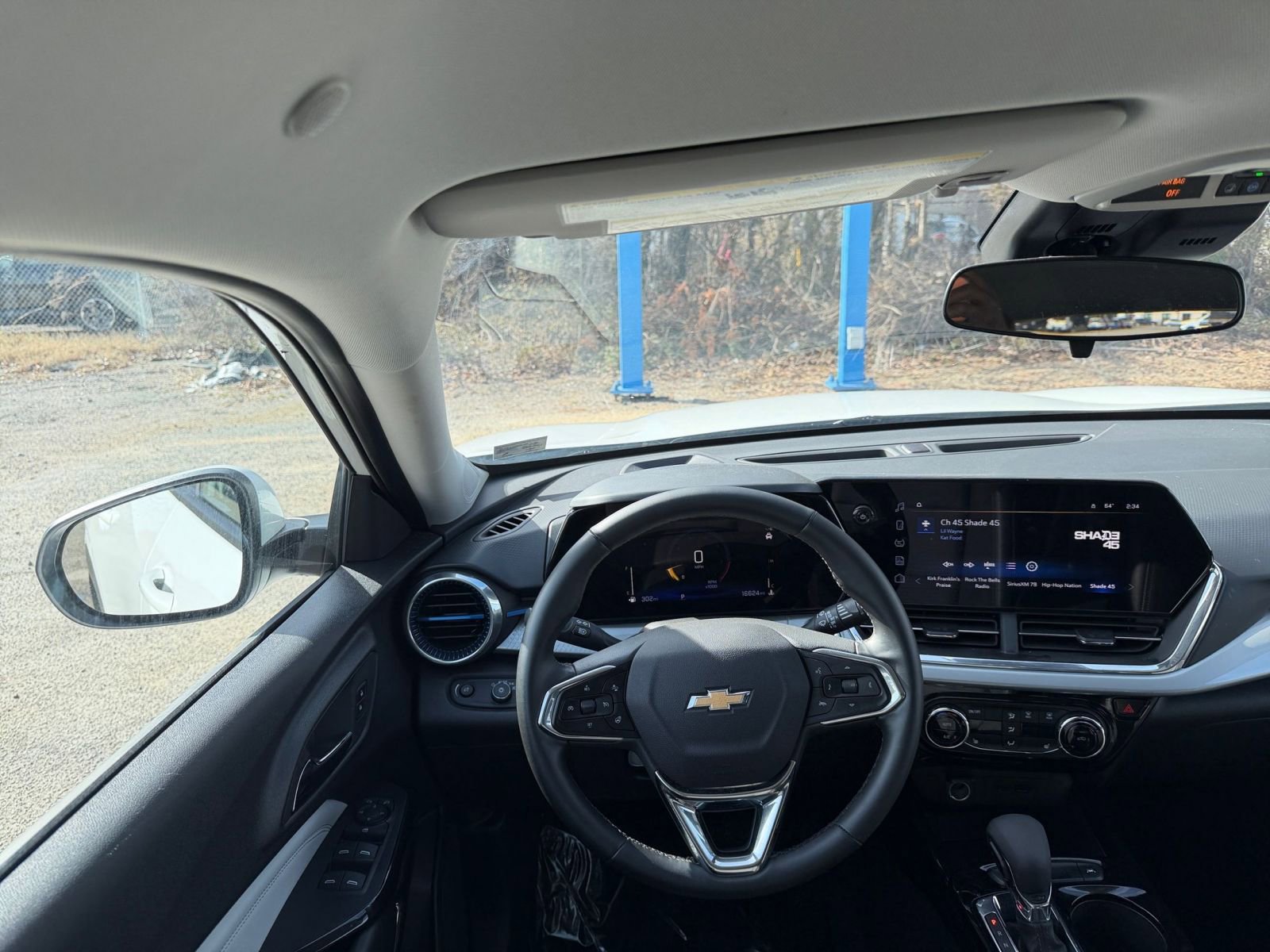 Thumbnail: 2025 Chevrolet Trax - 33