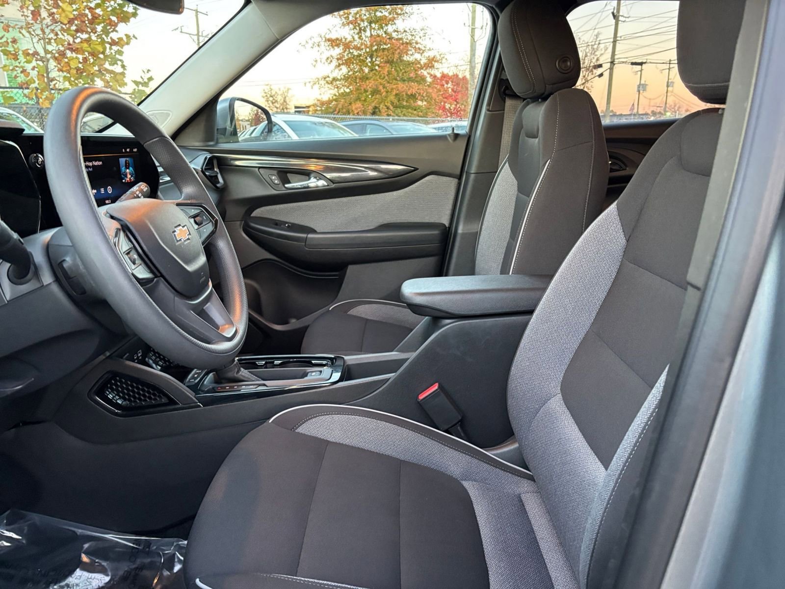 Thumbnail: 2025 Chevrolet TrailBlazer - 24