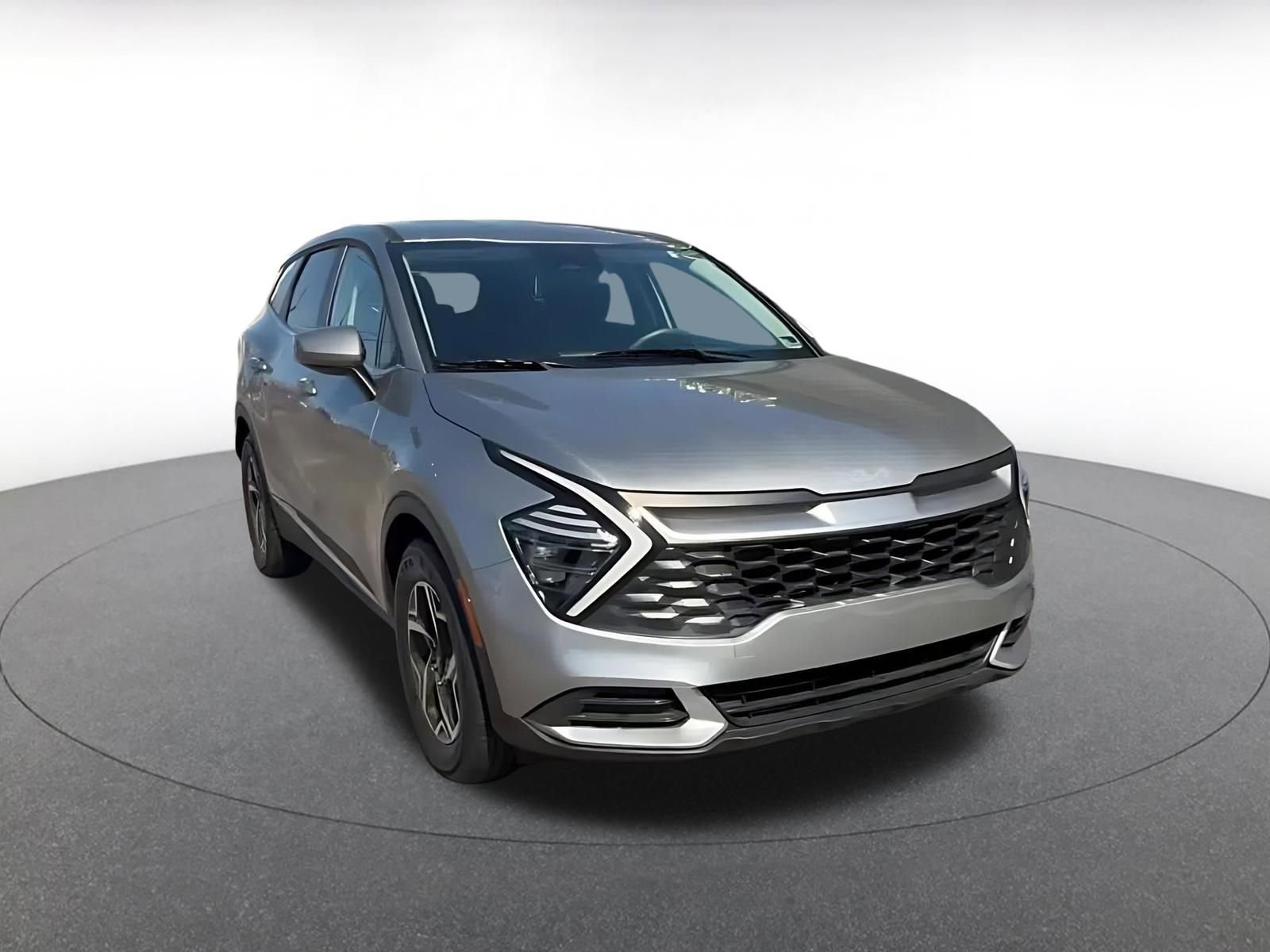 Thumbnail: 2025 Kia Sportage - 3
