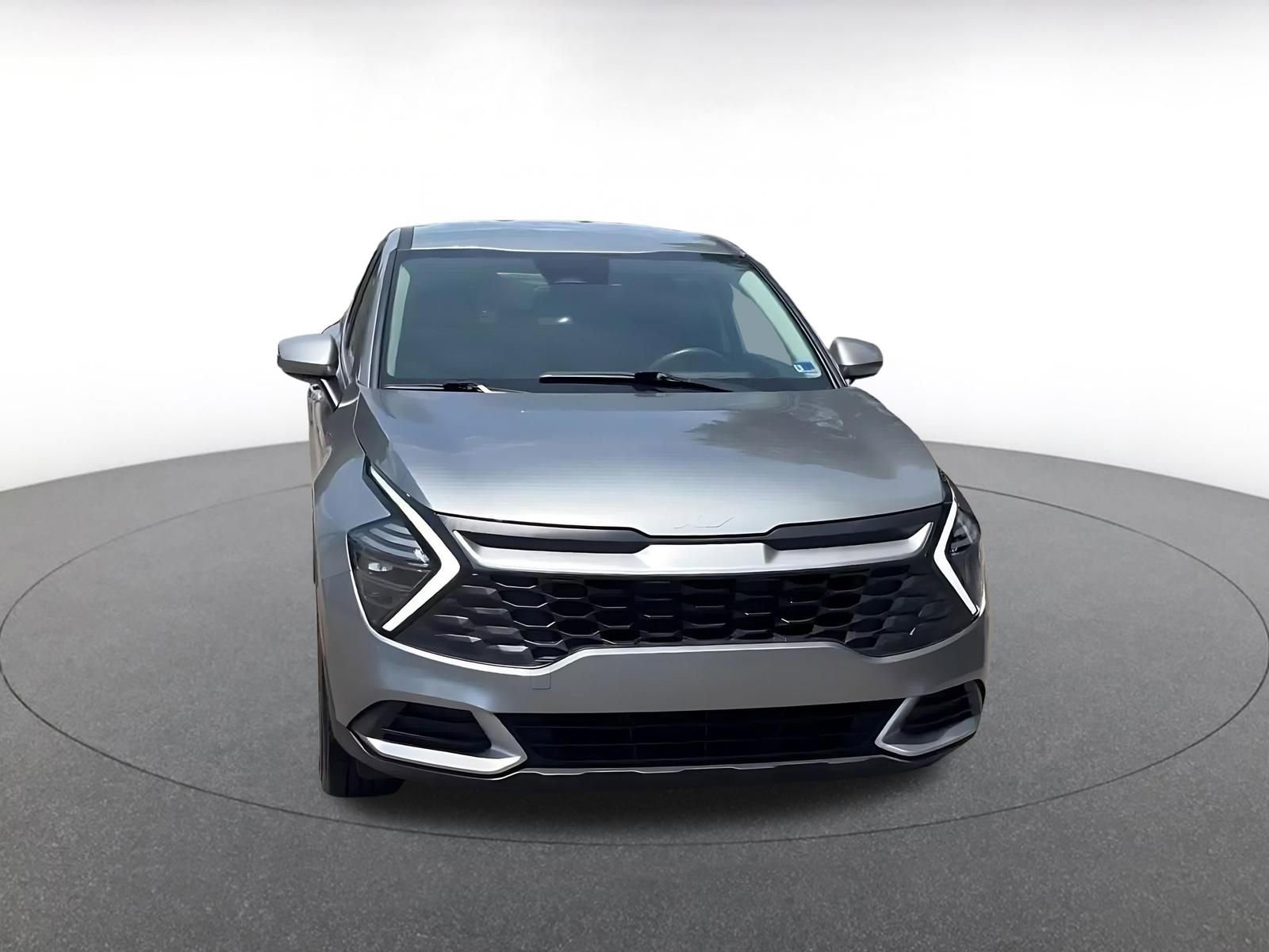 Thumbnail: 2025 Kia Sportage - 4
