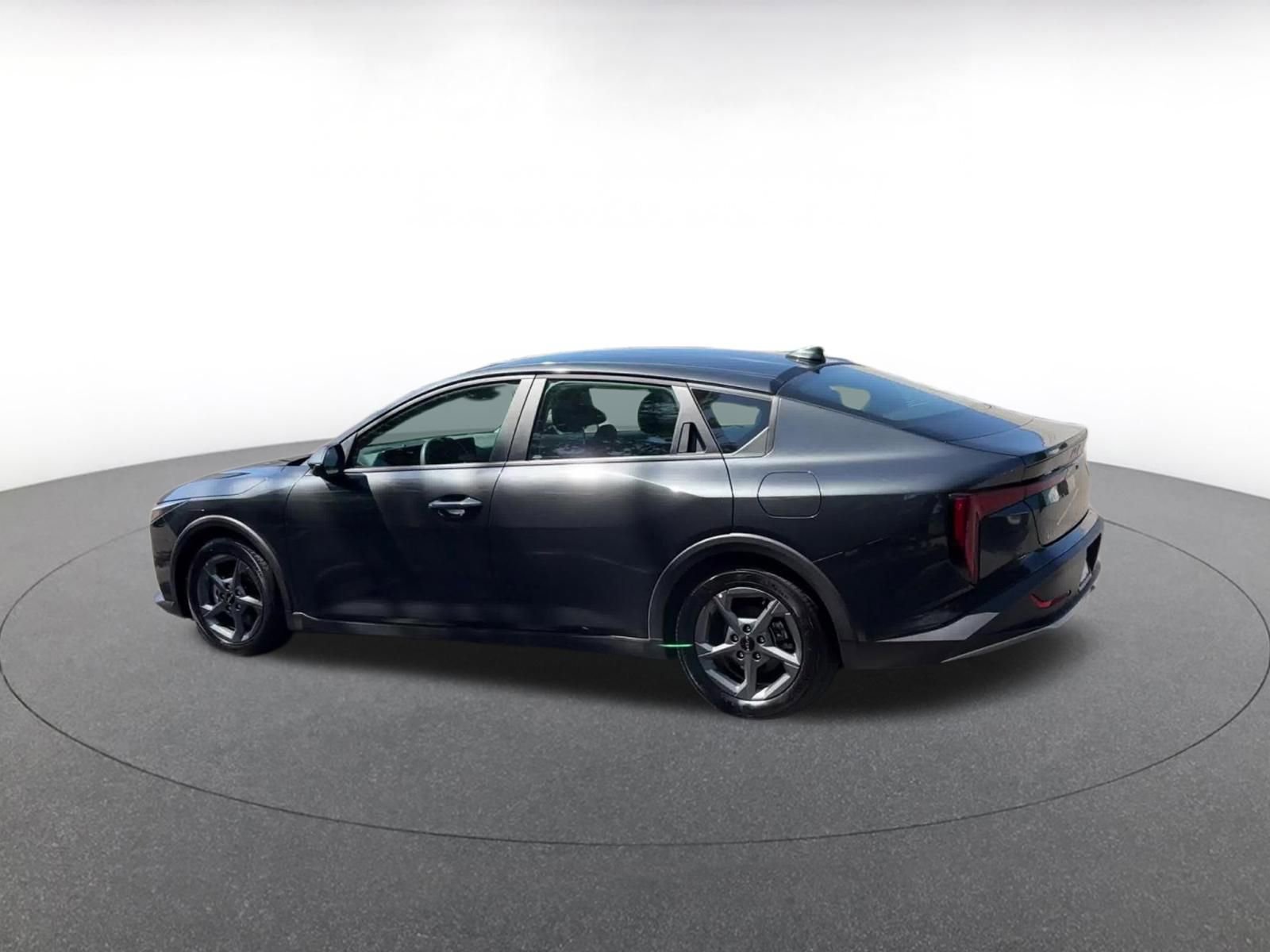 Thumbnail: 2025 Kia K4 - 10