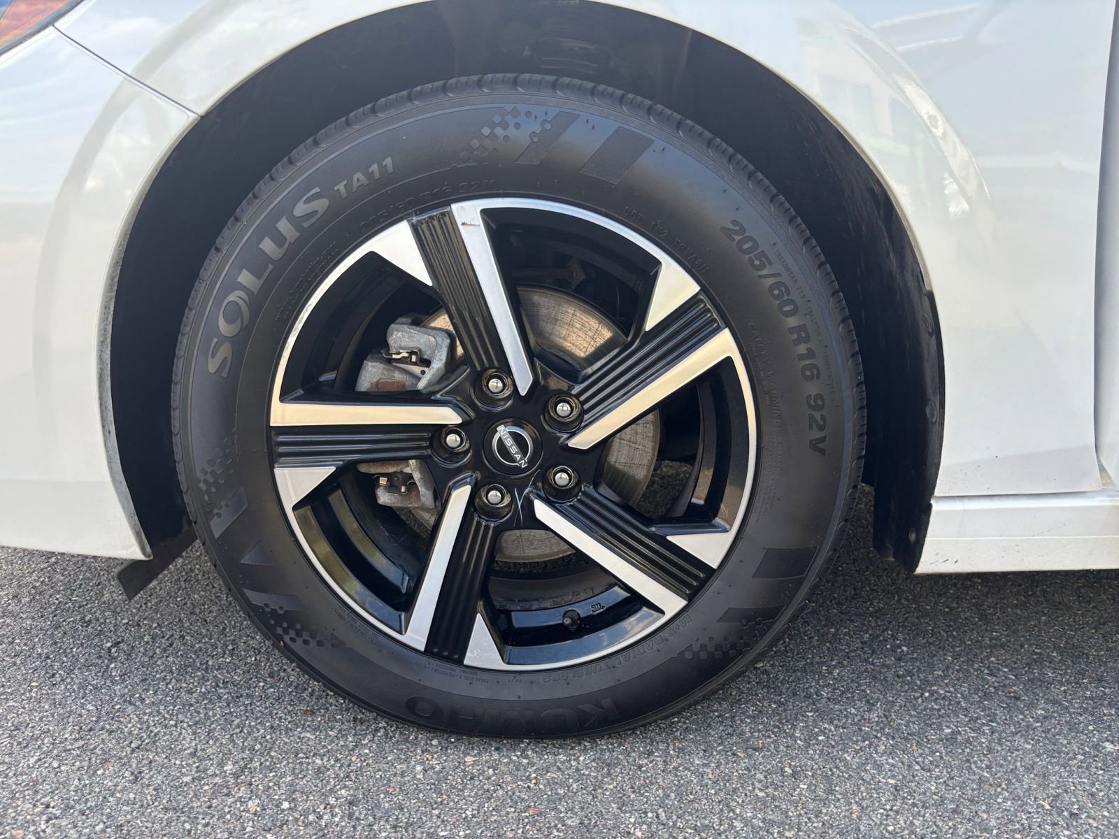 Thumbnail: 2024 Nissan Sentra - 28