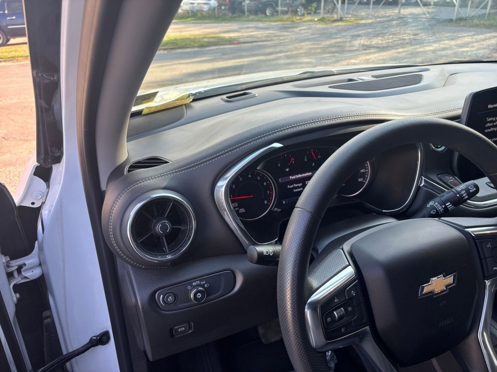 Thumbnail: 2023 Chevrolet Blazer - 34