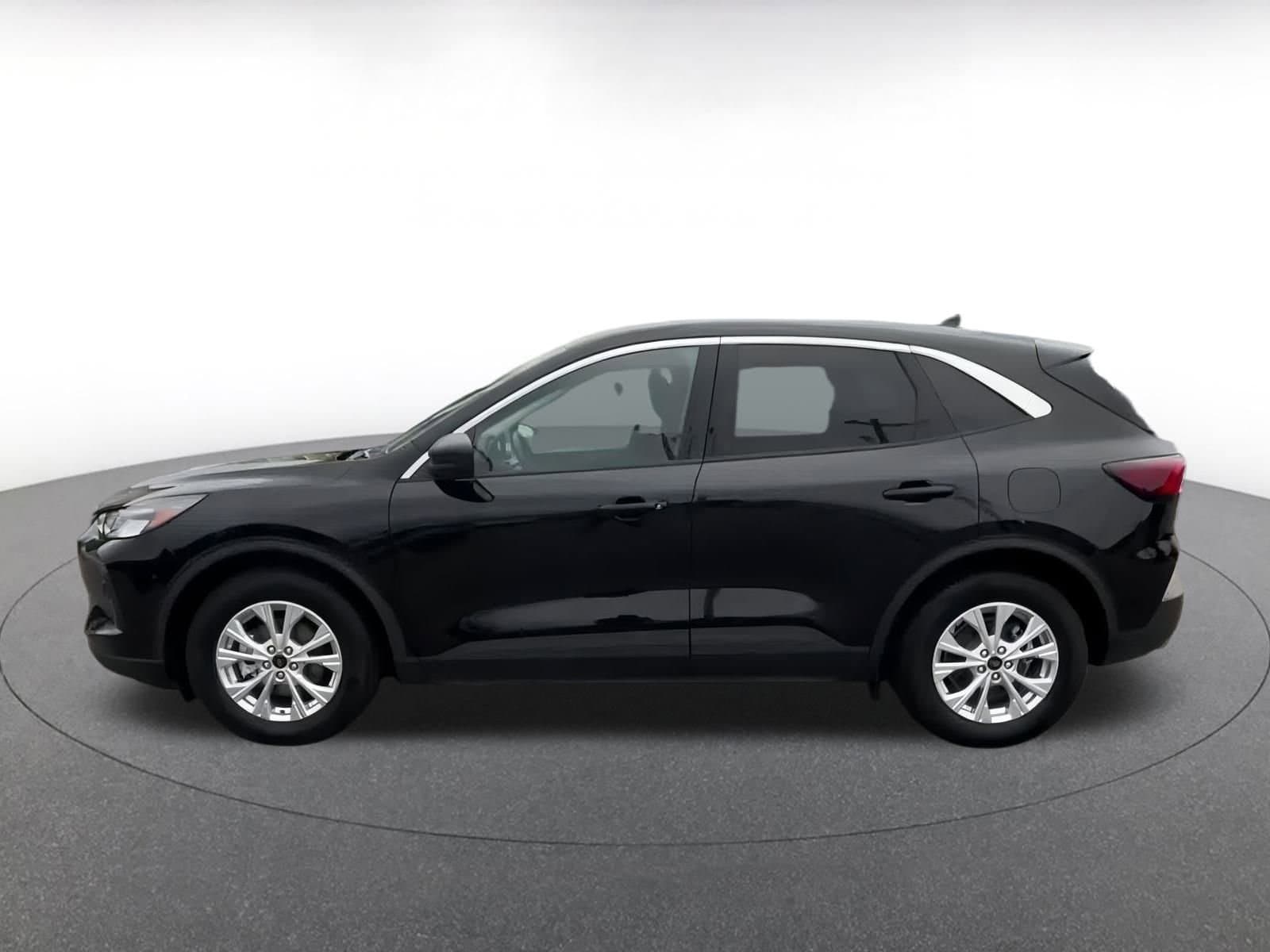 Thumbnail: 2024 Ford Escape - 10