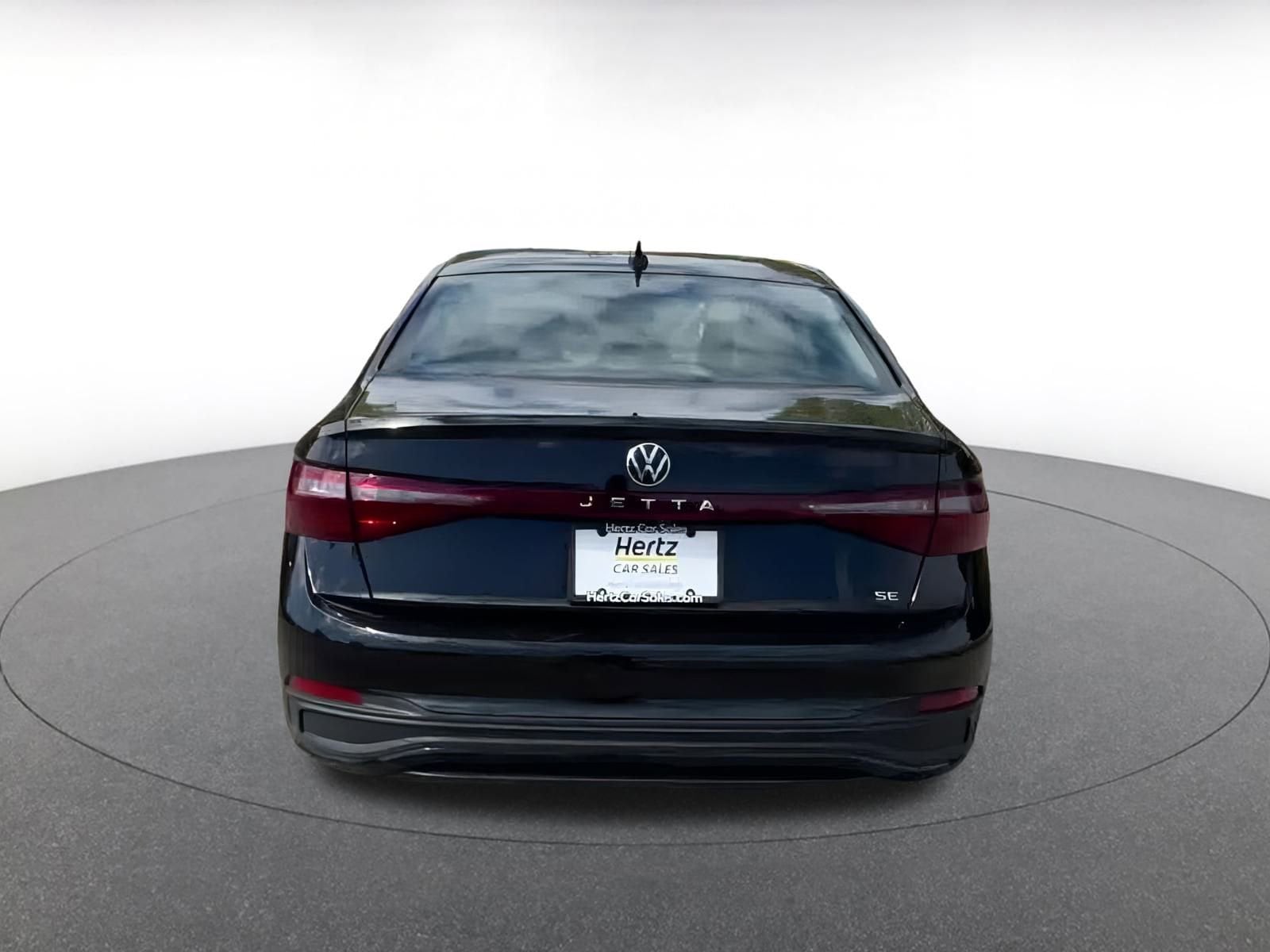 Thumbnail: 2025 Volkswagen Jetta - 12