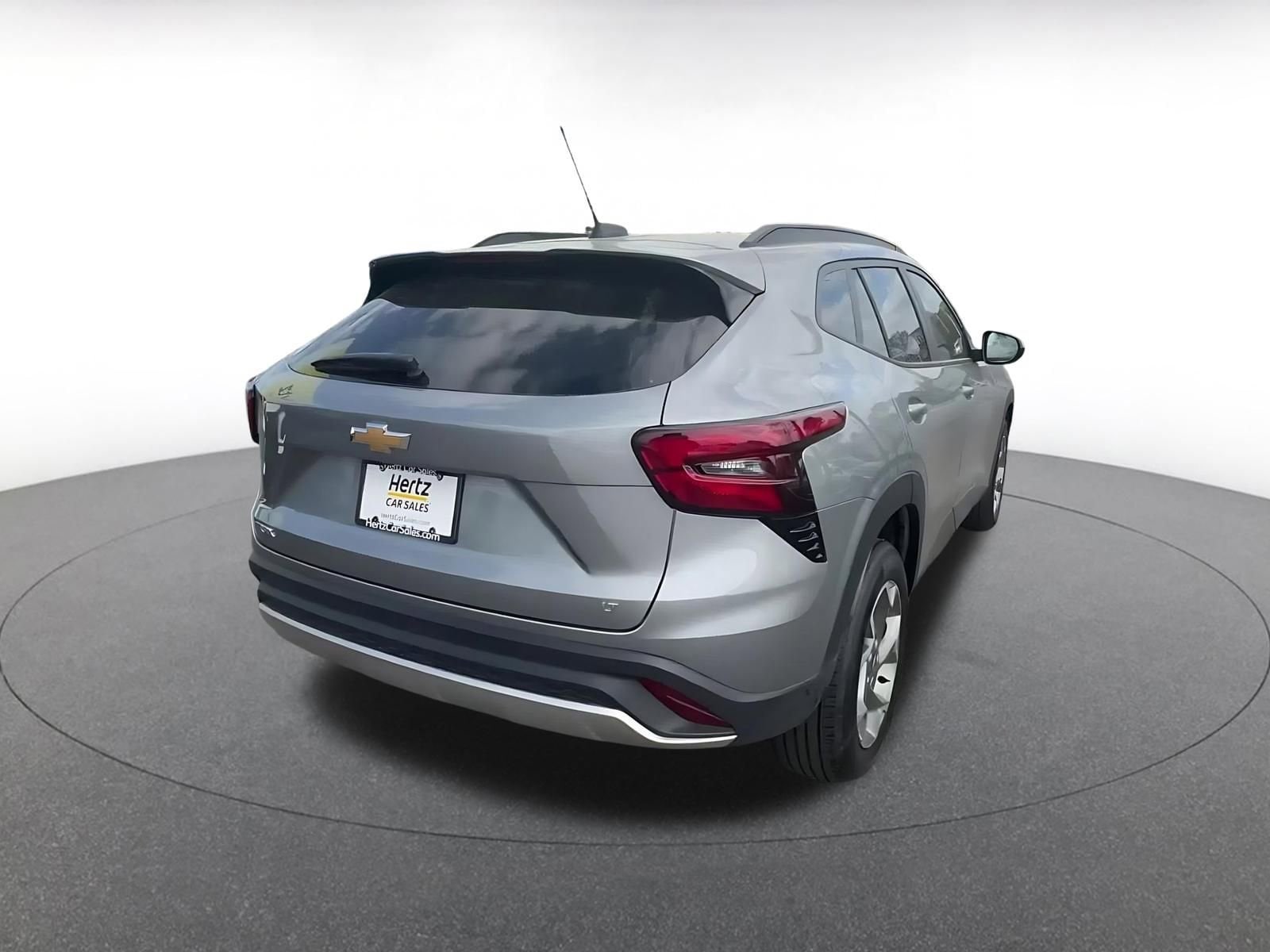 Thumbnail: 2025 Chevrolet Trax - 14