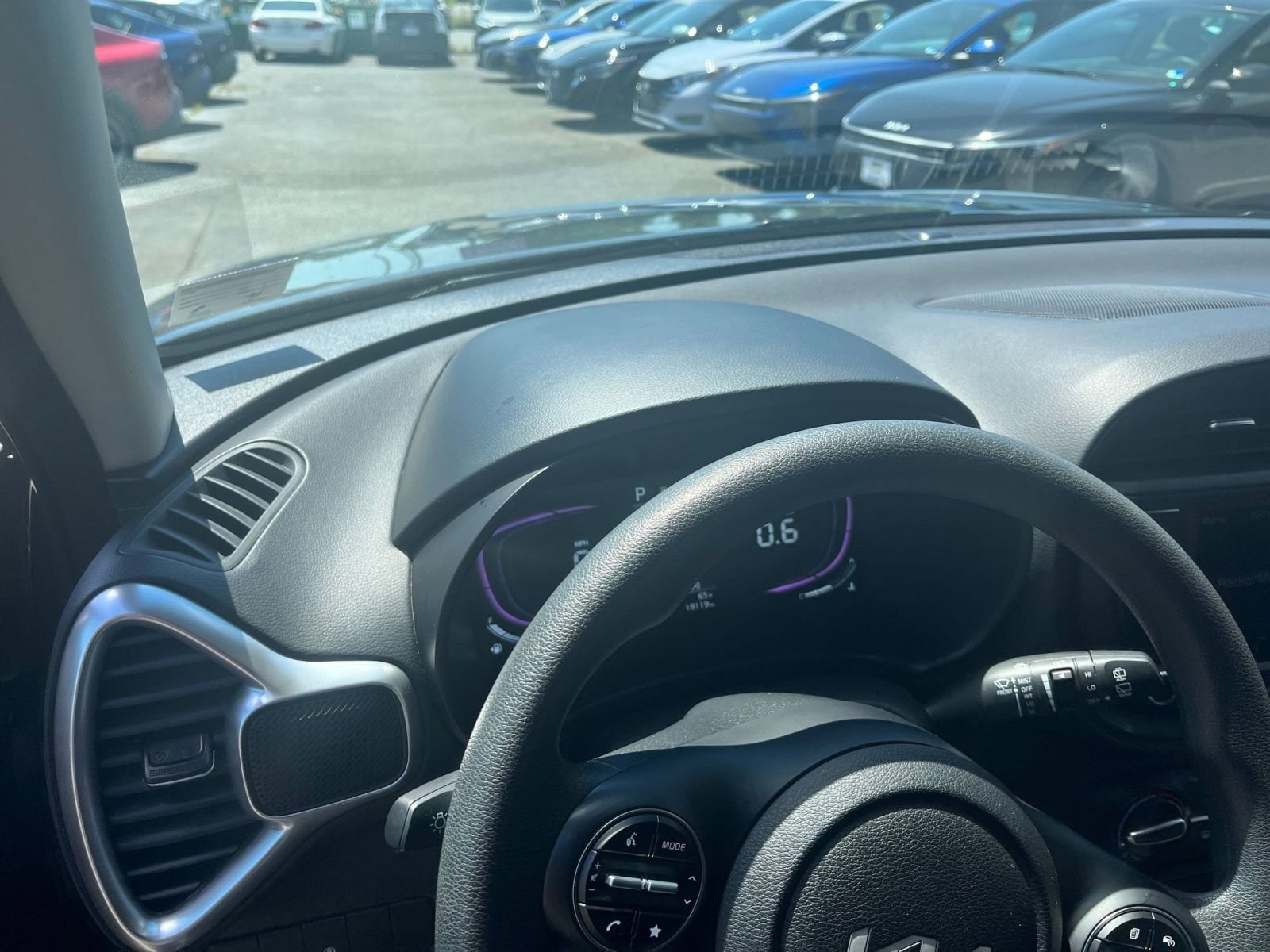 Thumbnail: 2025 Kia Soul - 32