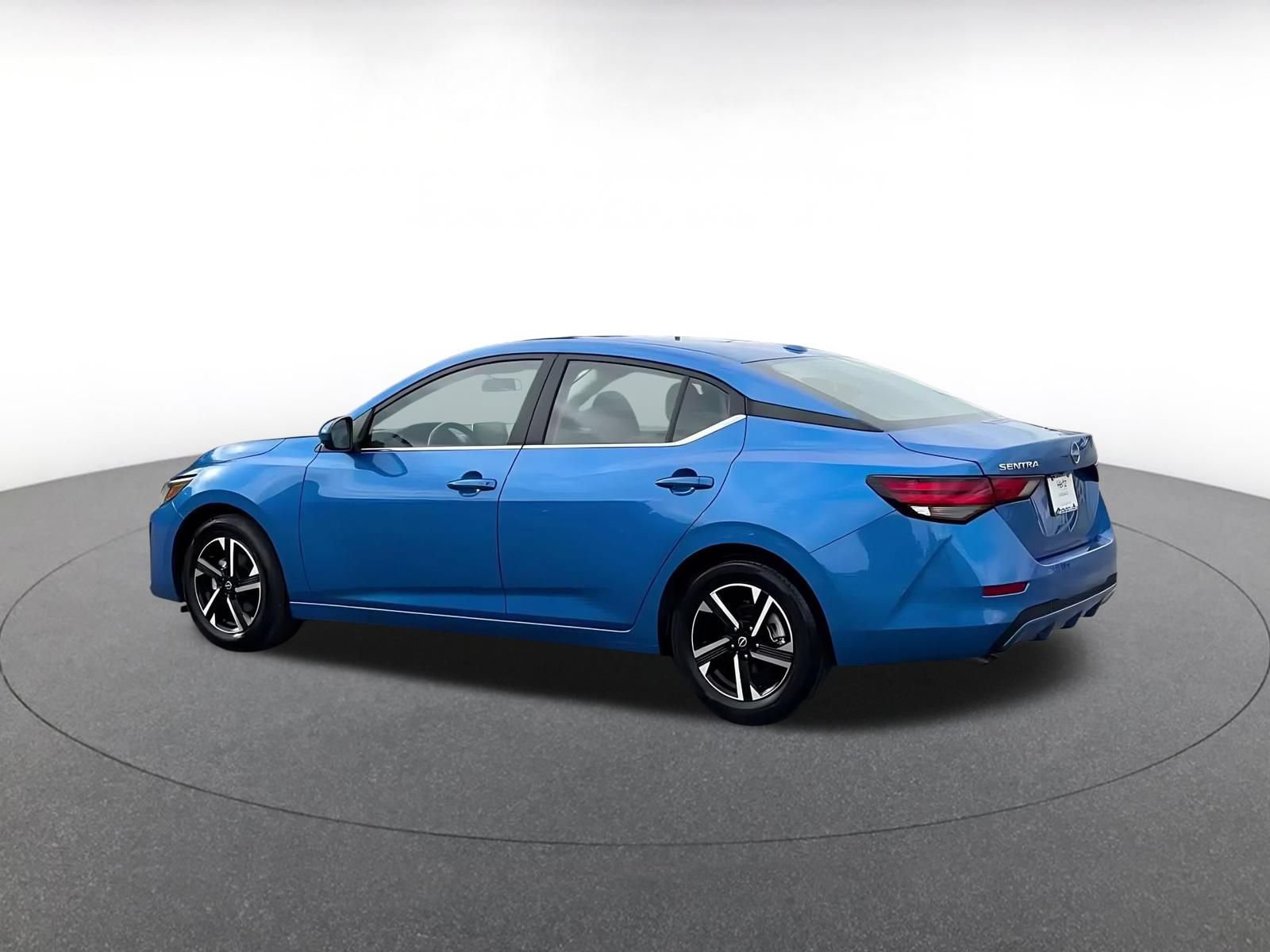 Thumbnail: 2025 Nissan Sentra - 8