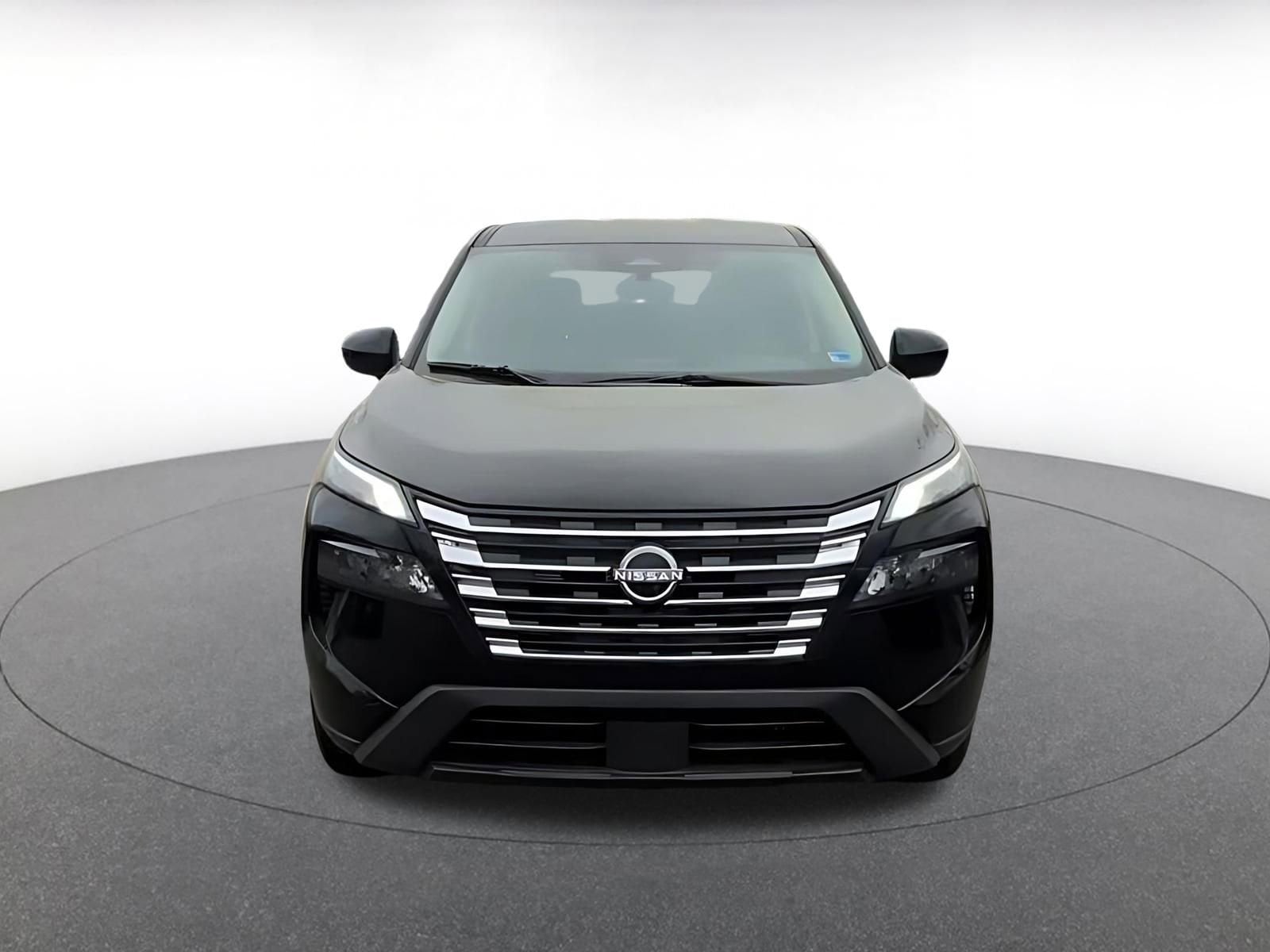 Thumbnail: 2025 Nissan Rogue - 4