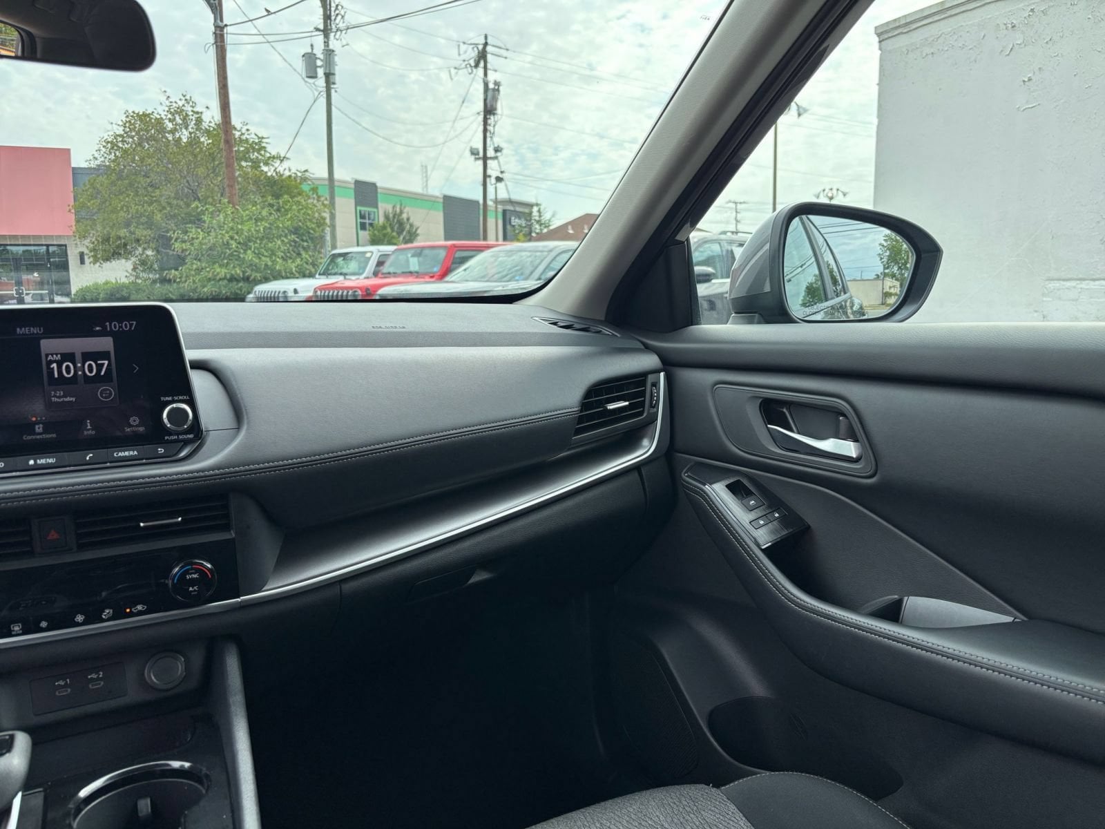 Thumbnail: 2026 Nissan Rogue - 35