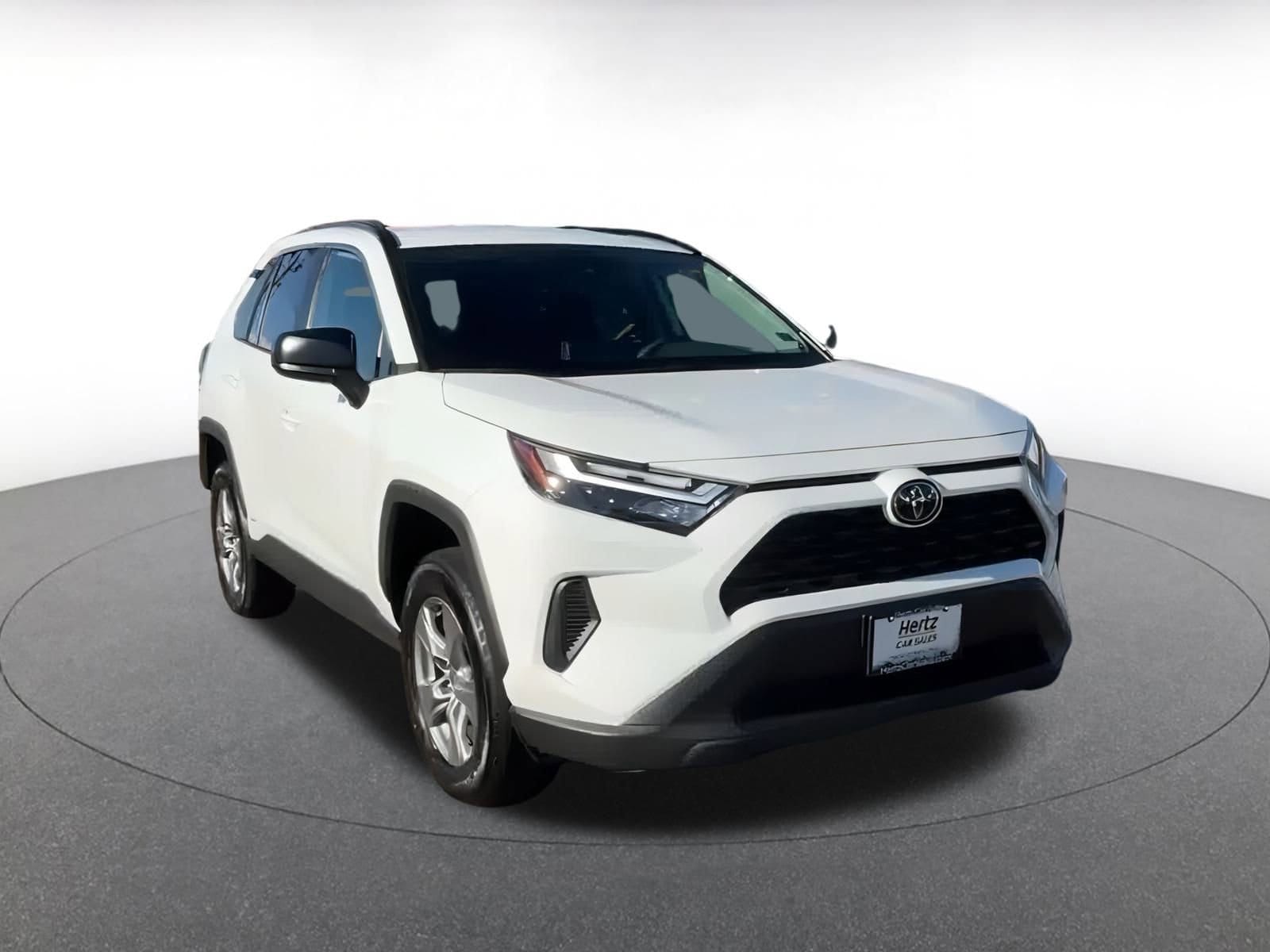 Thumbnail: 2025 Toyota RAV4 - 3