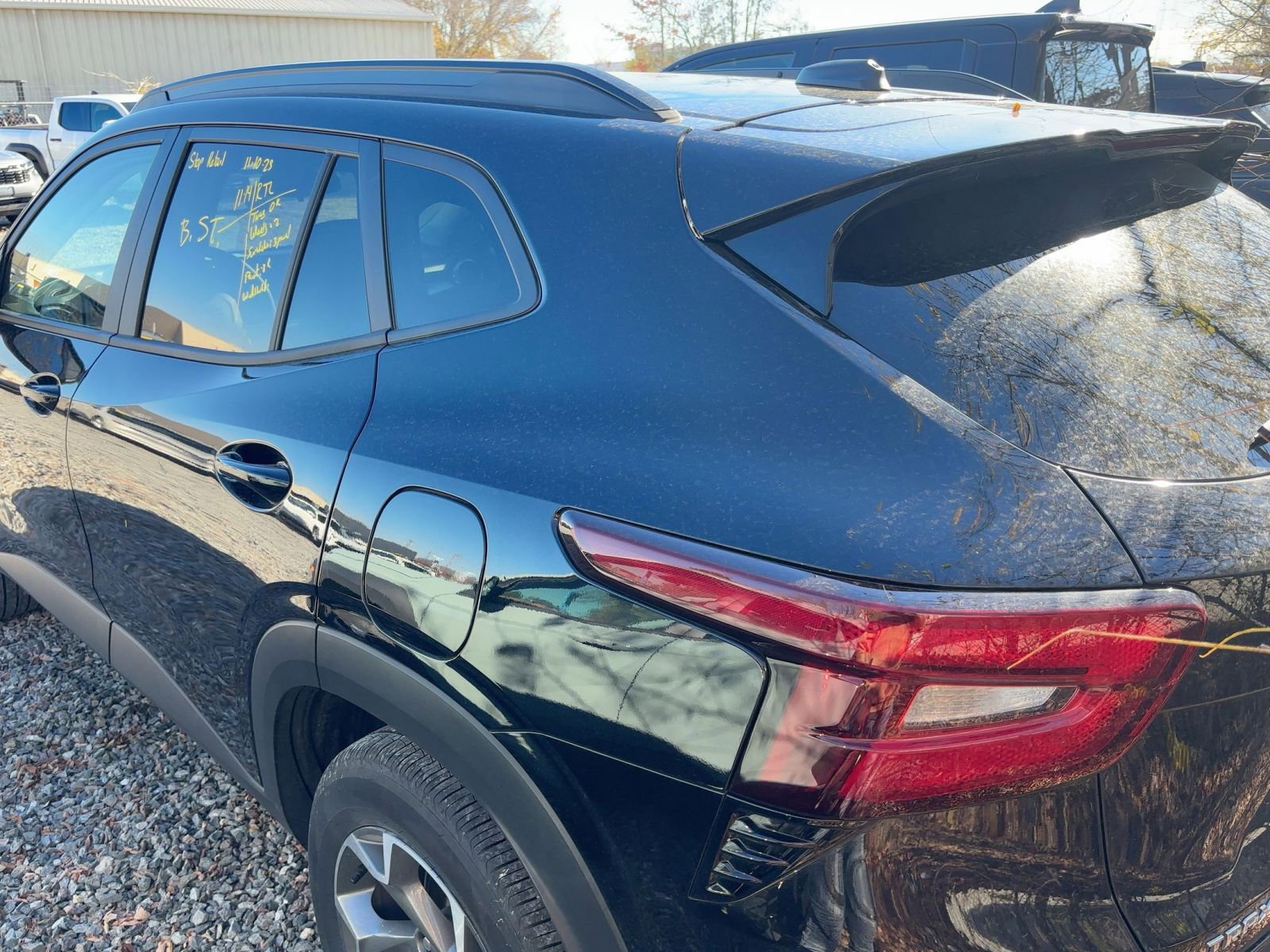 Thumbnail: 2025 Chevrolet Trax - 8